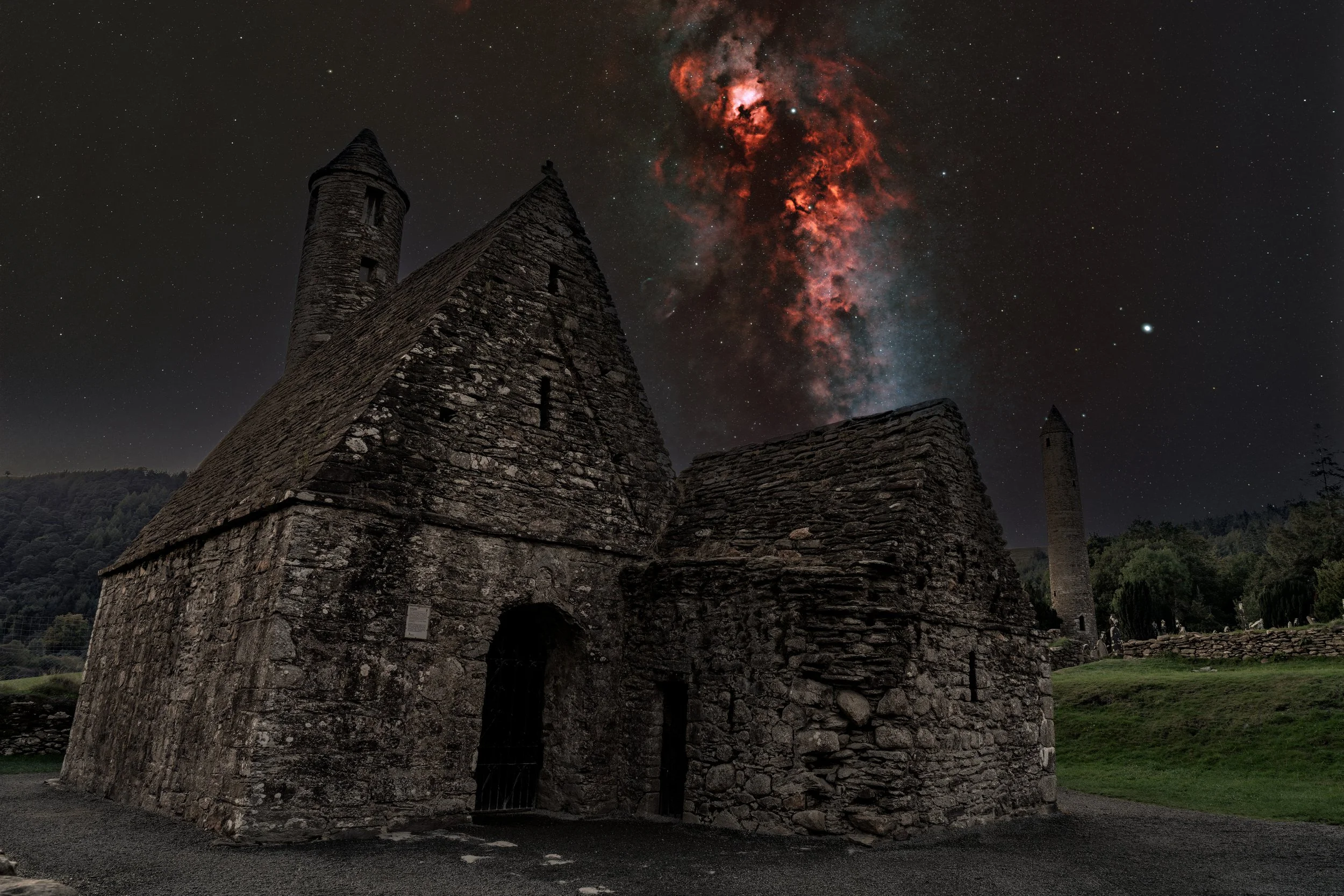 St Kevin's Church (also known as St Kevin's Kitchen for its distinctive chimney-like belfry) sits at the heart of the early-medieval monastic city of Glendalough, founded by St Kevin in the 6th century. The stone church dates from the 11th or 12th ce