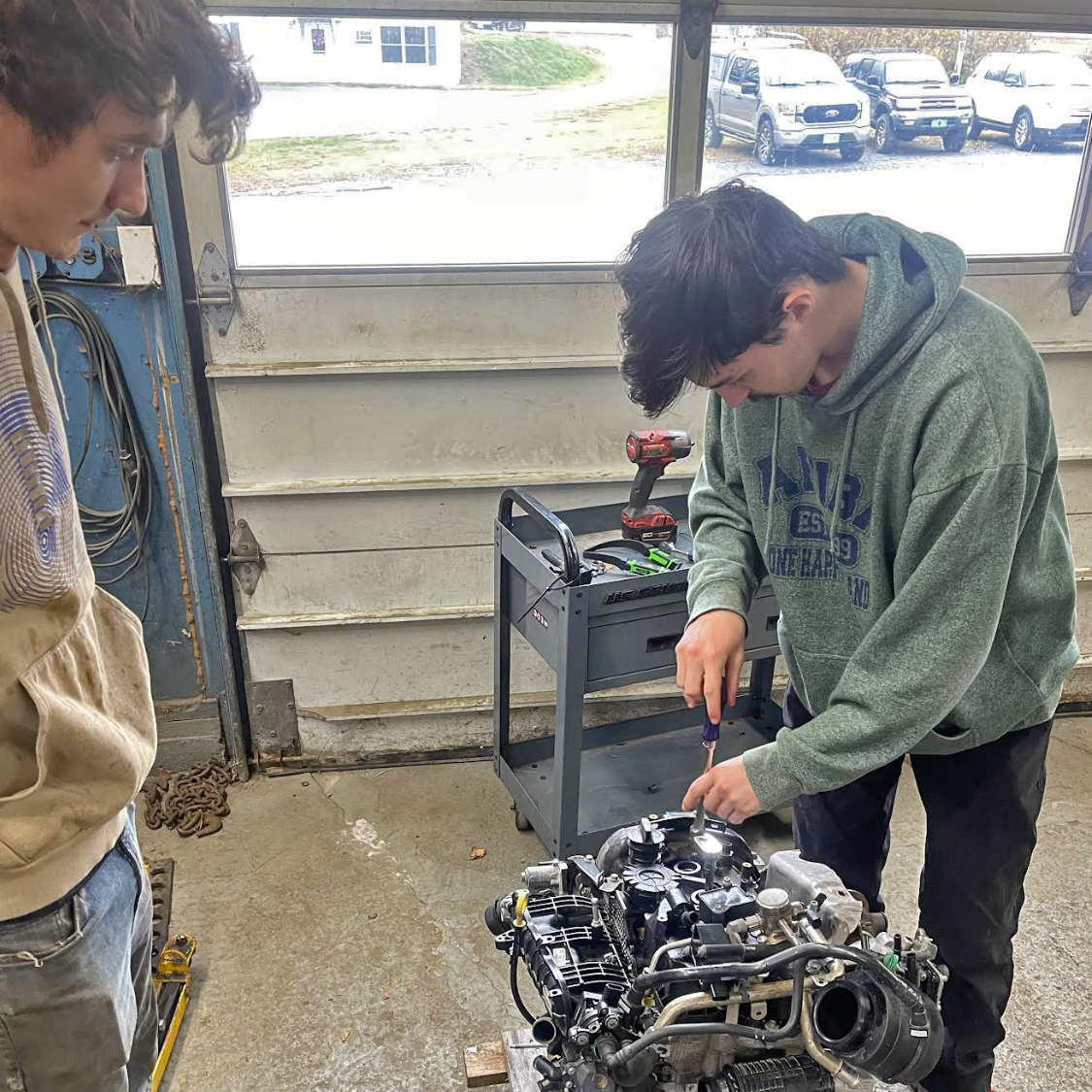 The power of work in supportive community