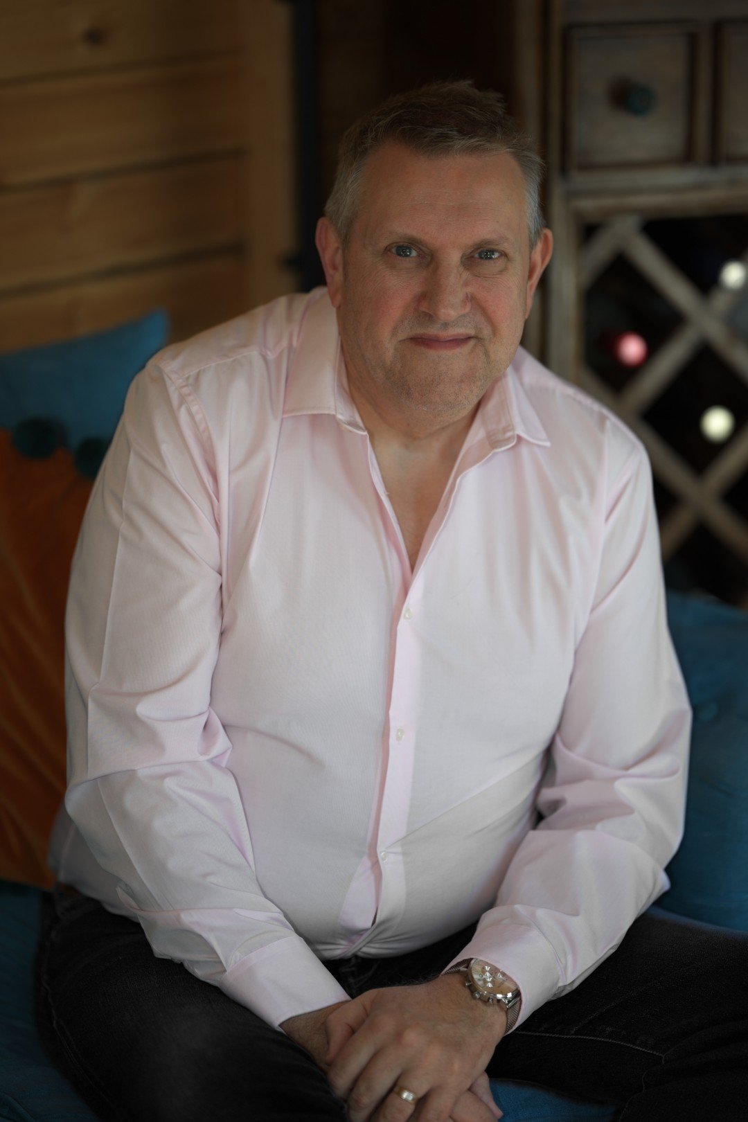 Alan Portrait 02.jpg