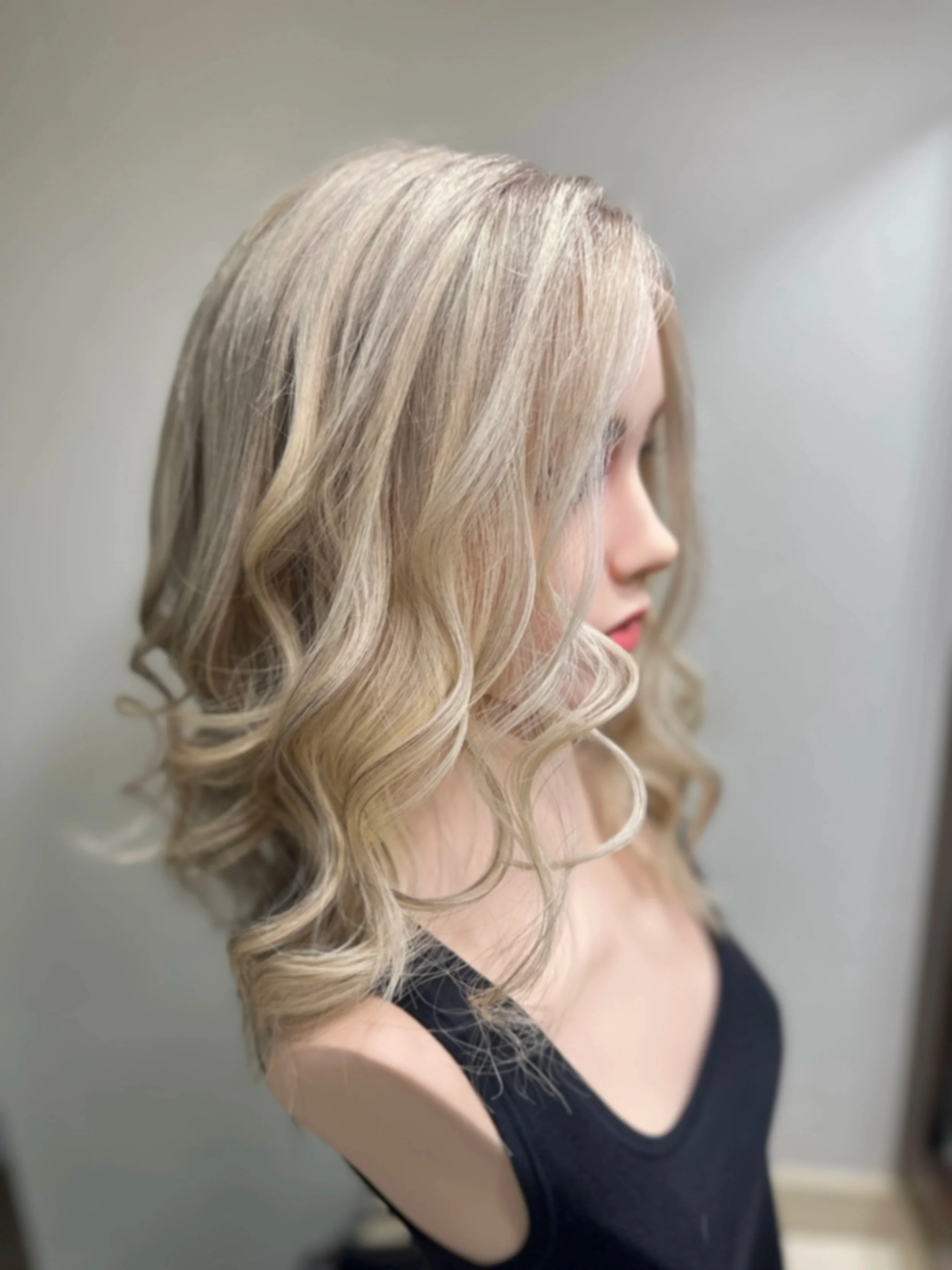 PRE-ORDER - Champagne Blonde - S