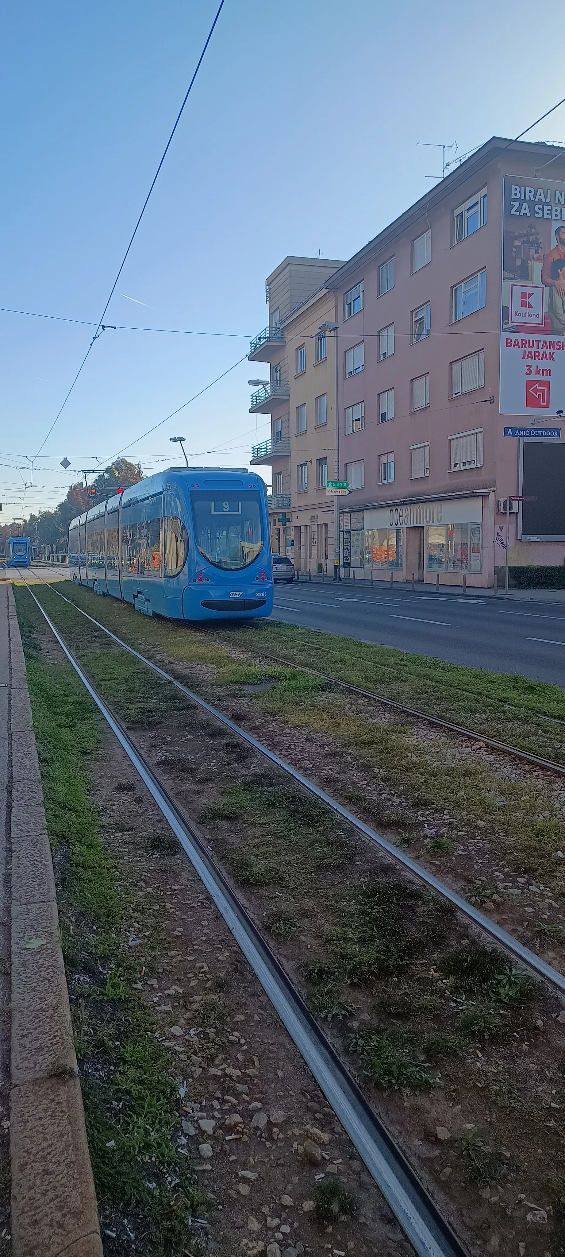 Zagreb_Tram.jpg