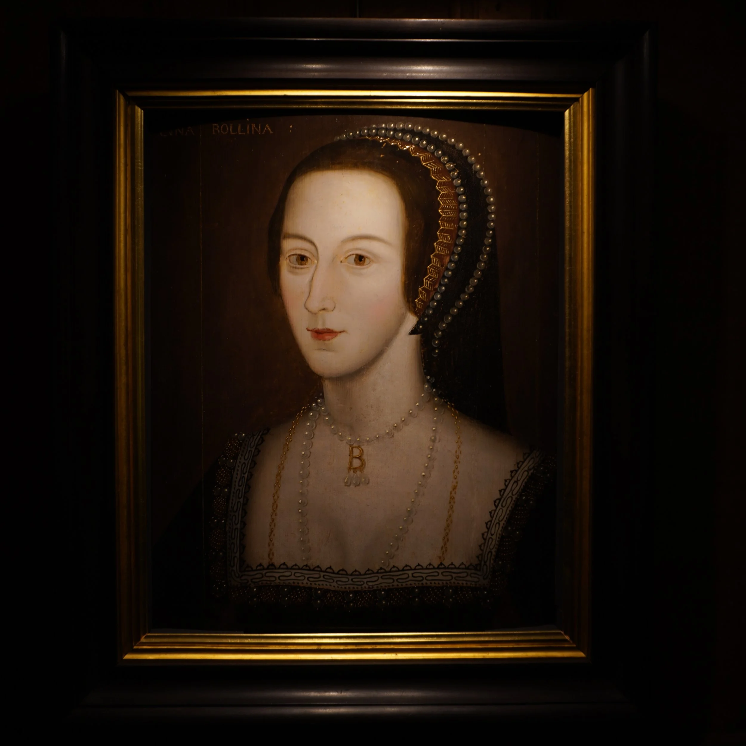What did Anne Boleyn actually look like?