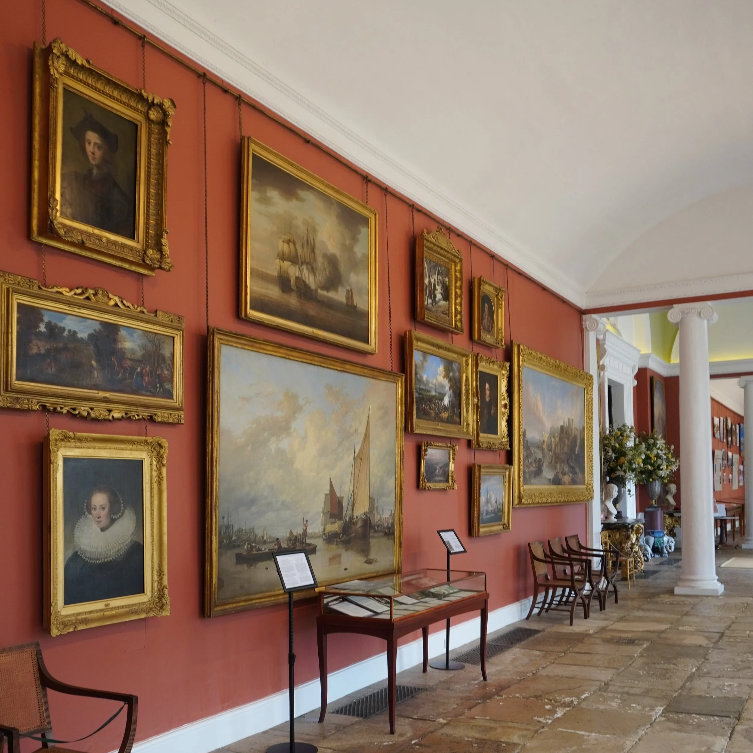 The Orange Rooms of English Country Houses