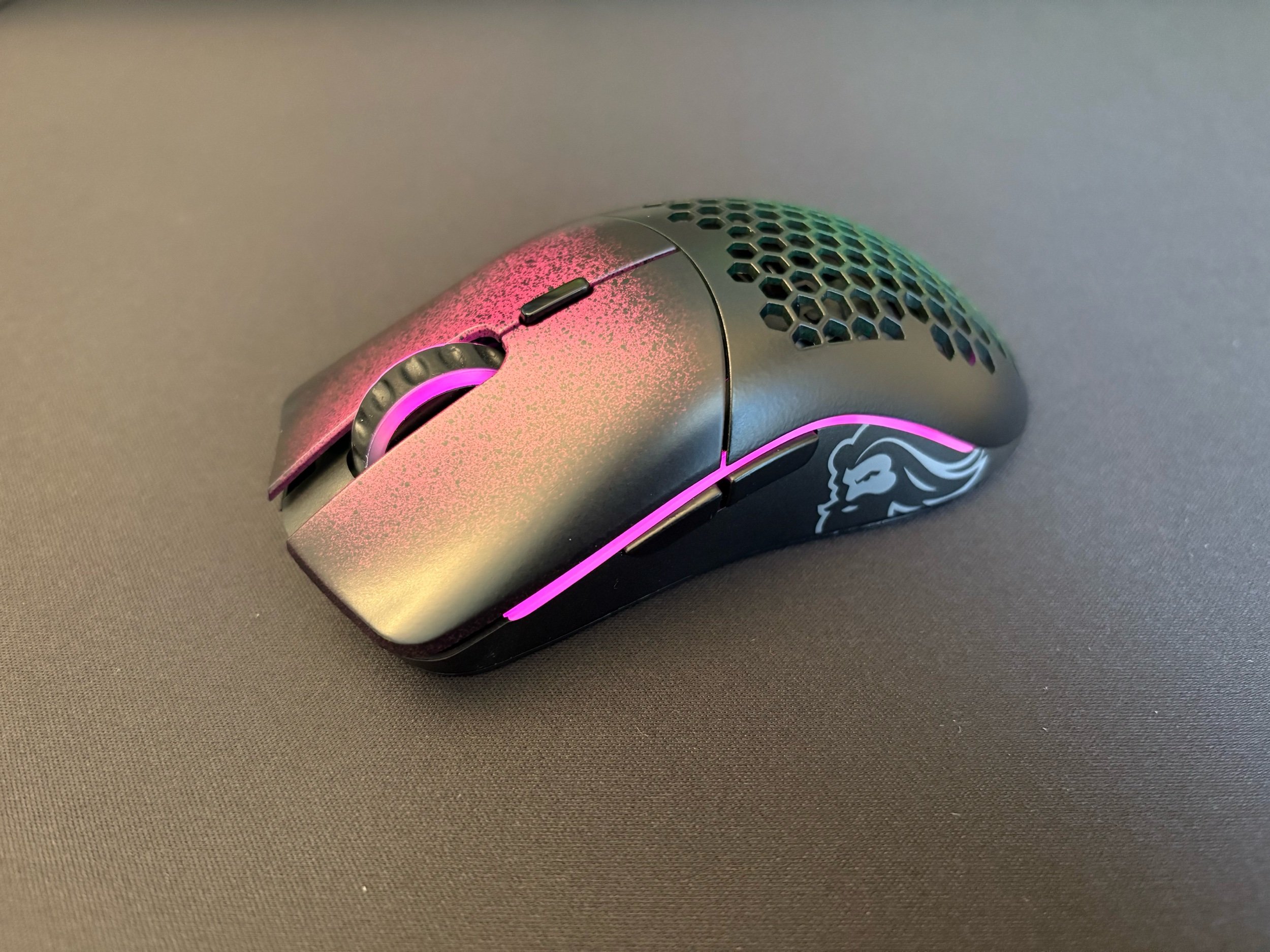 Embrace Darkness Model O- (68 grams)