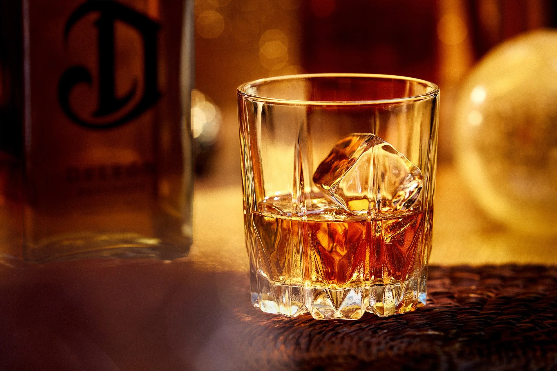 Amber Beverage_full.jpg