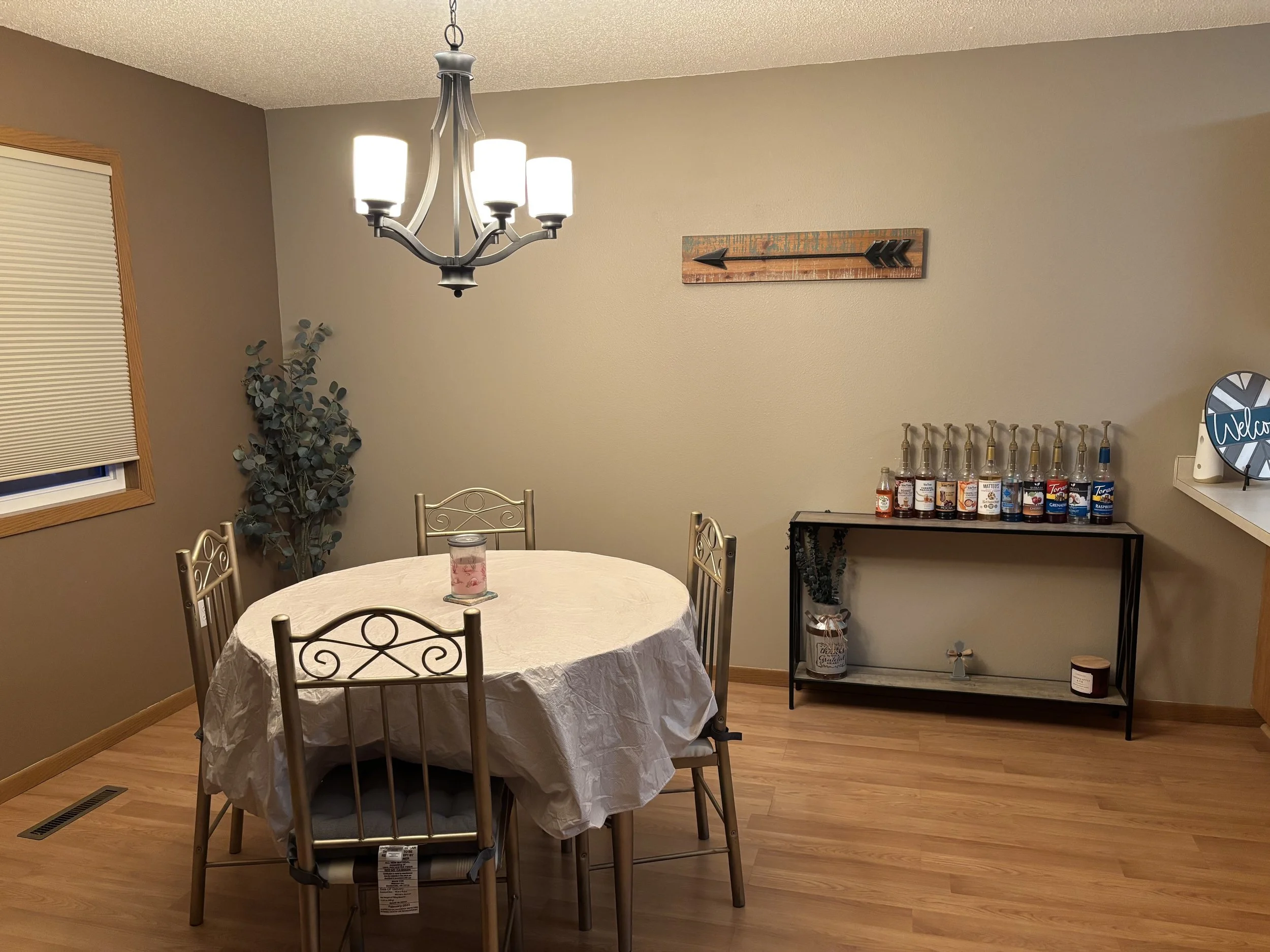 Shared Dining Room.jpg