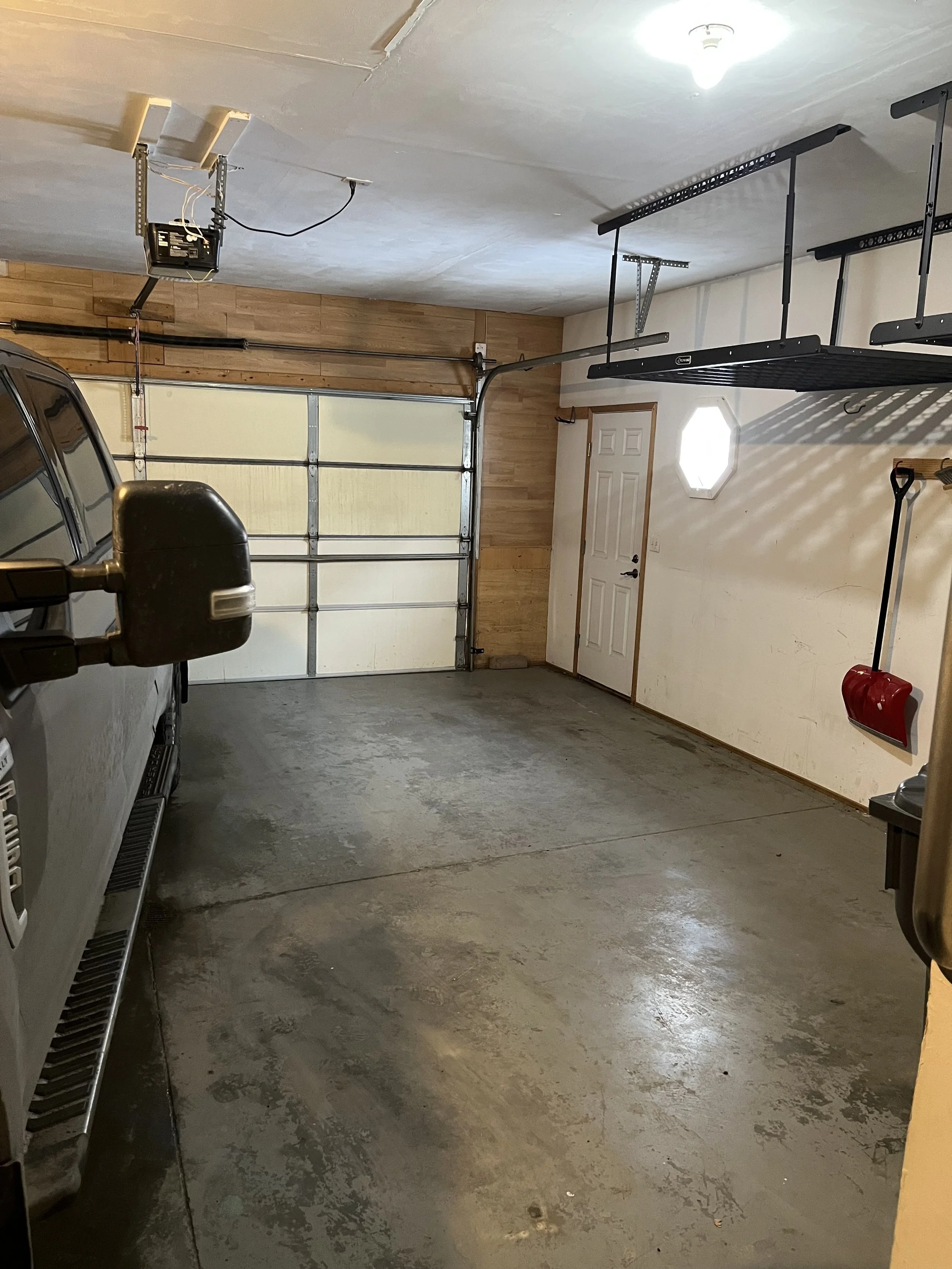 Garage.jpg