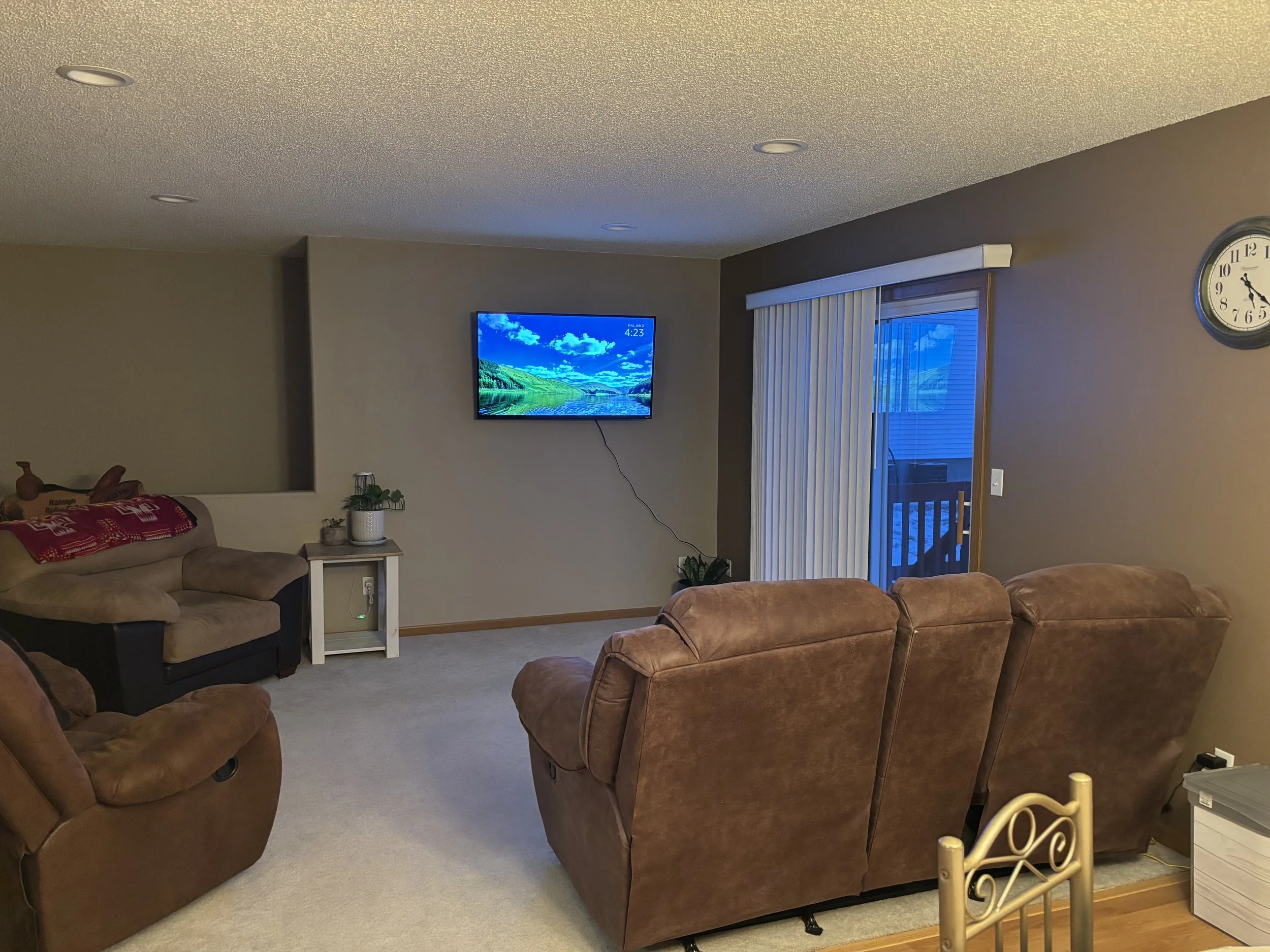 Shared Living Room.jpg