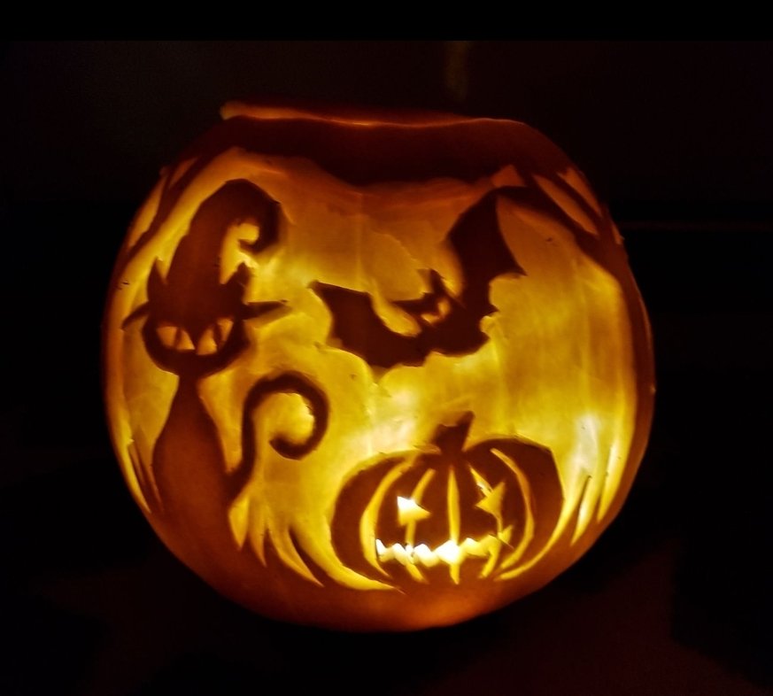 2019 pumpkin carving