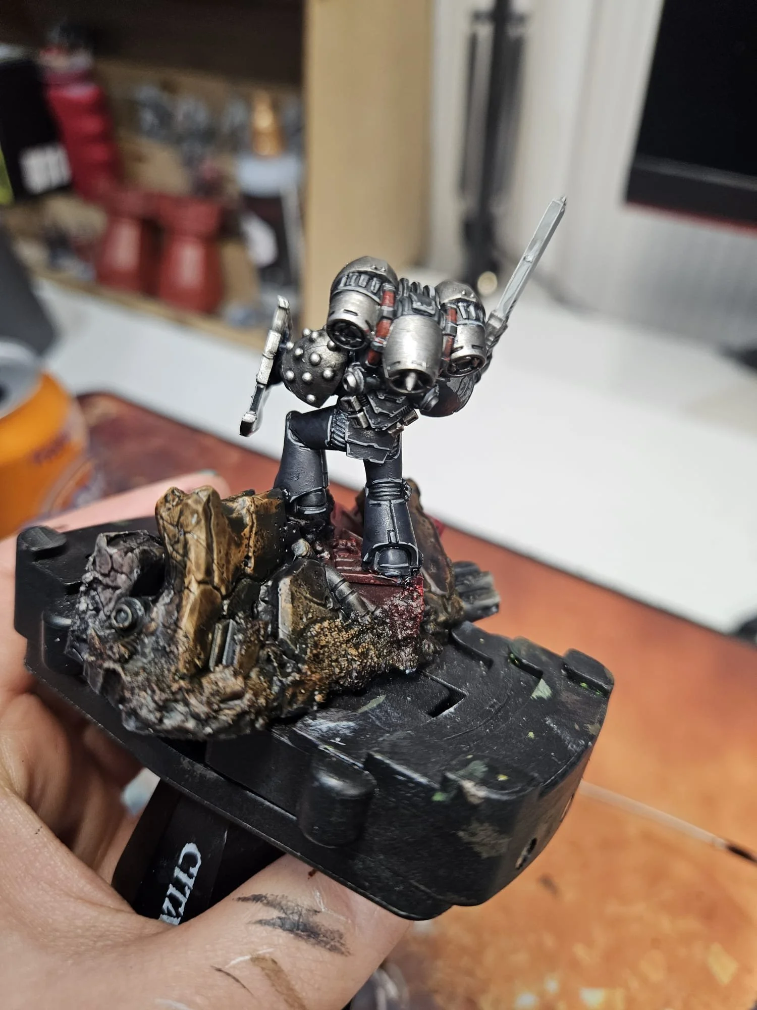 WIP 30K Iron Hands - Freehand iconography (part of basing scheme for Fulgrim Transfigured)