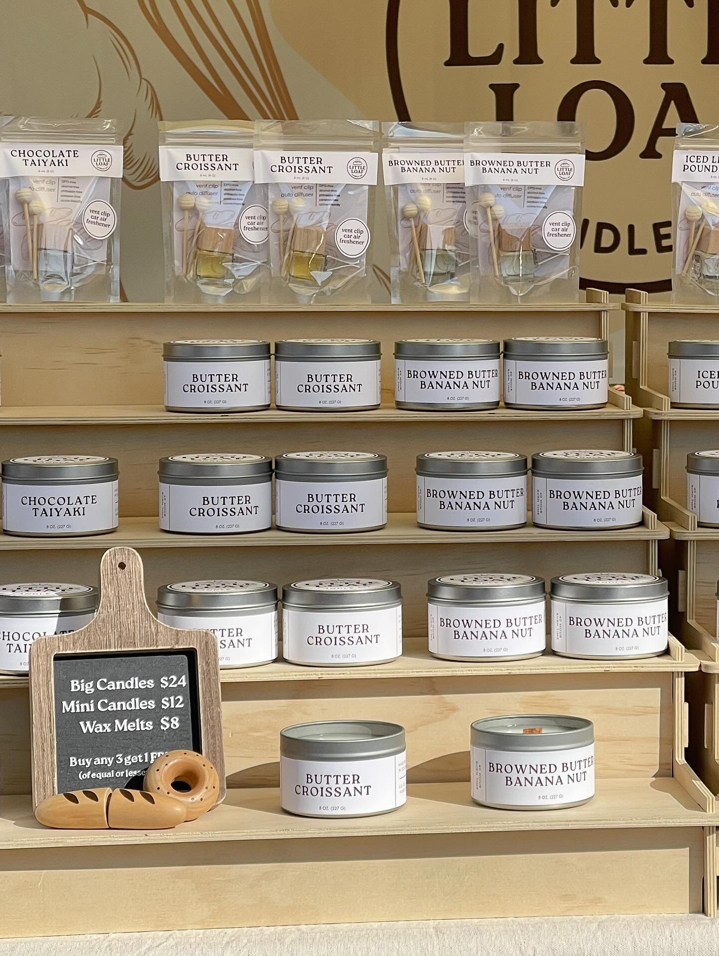 It was a slow sales day at the Woodland Park Arts &amp; Crafts Fair, however, most of our customers were repeat buyers which is the best compliment a candlemaker could have. Several customers told us they specifically came just for us! 🥹🙌✨

Thank y