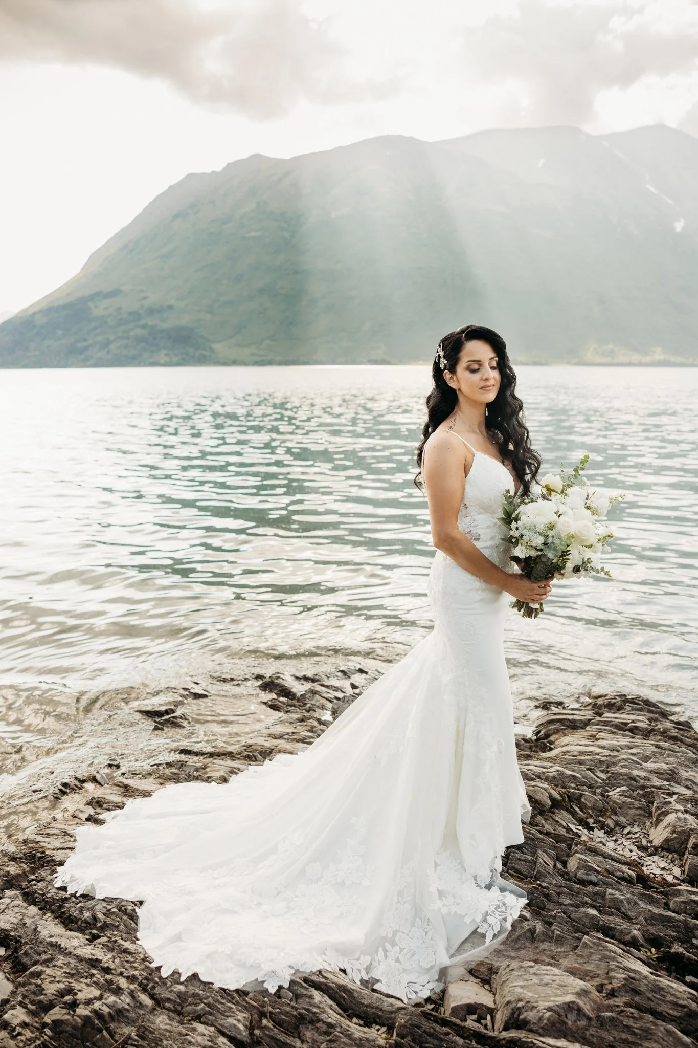 Alaska_Elopement_Photographer_Homer_Beach_destination-6.jpg