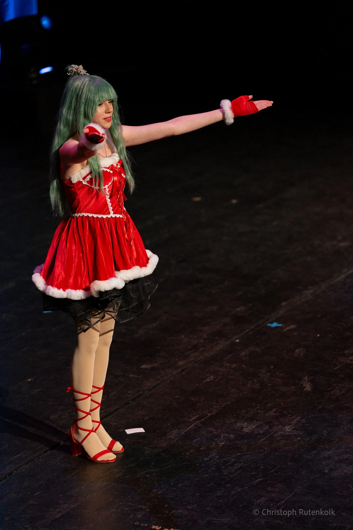 Thumbnail - Tina - looking for help.jpg