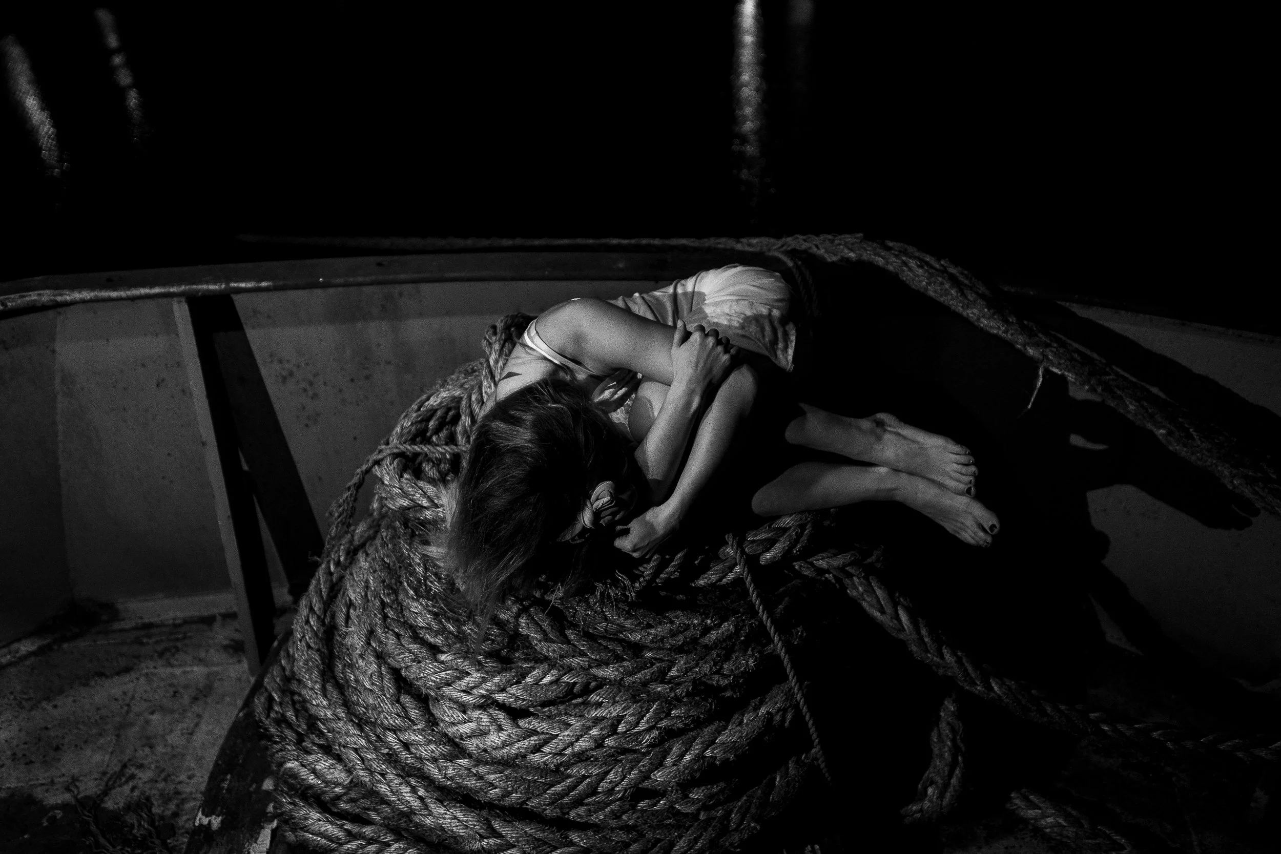 Bed on the ship ropes.jpg