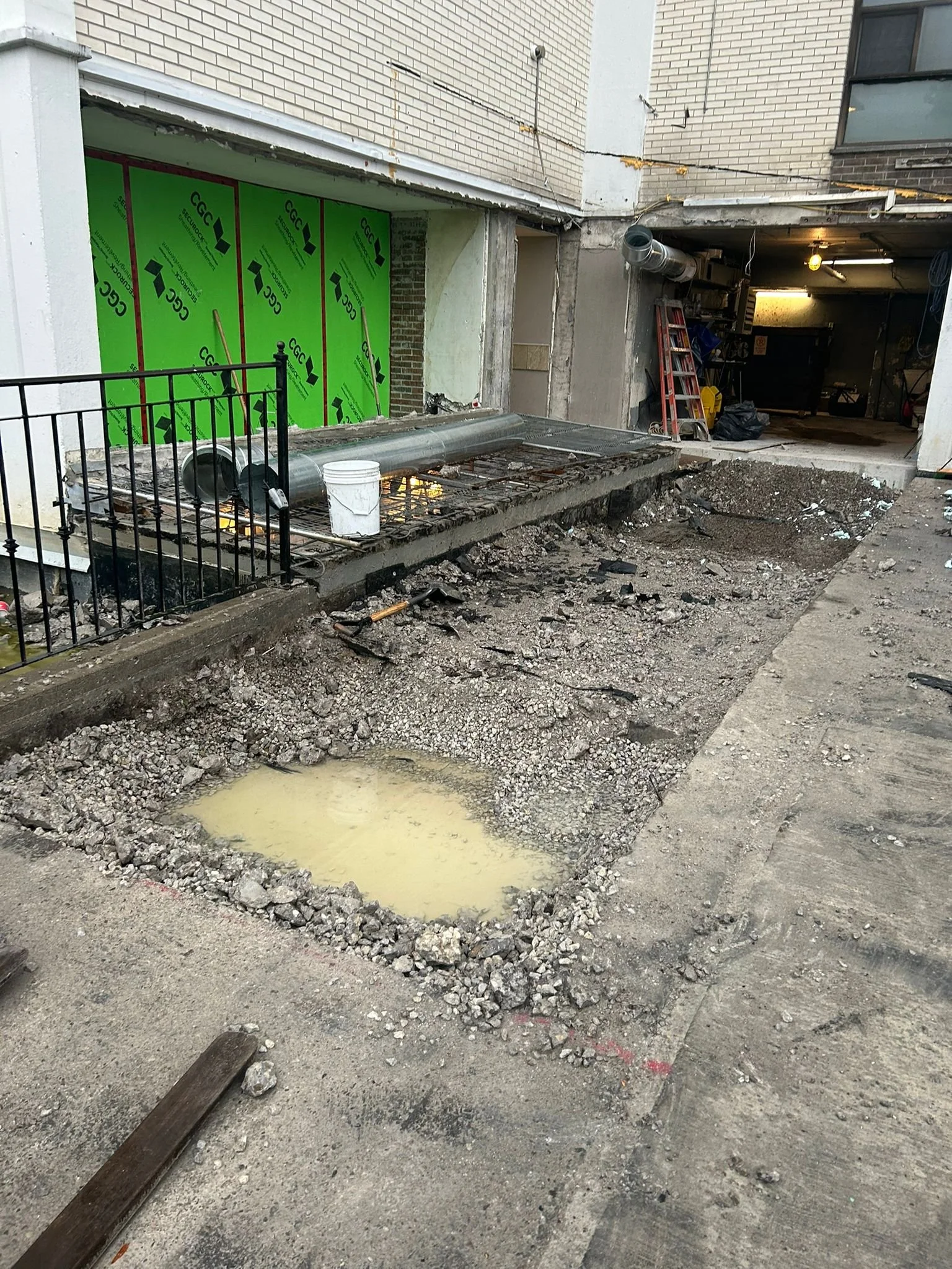 7 St. Dennis Dr, Toronto