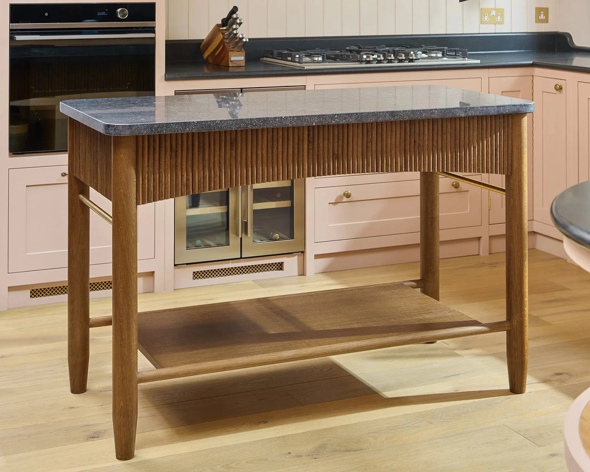 Table+Angle.jpg