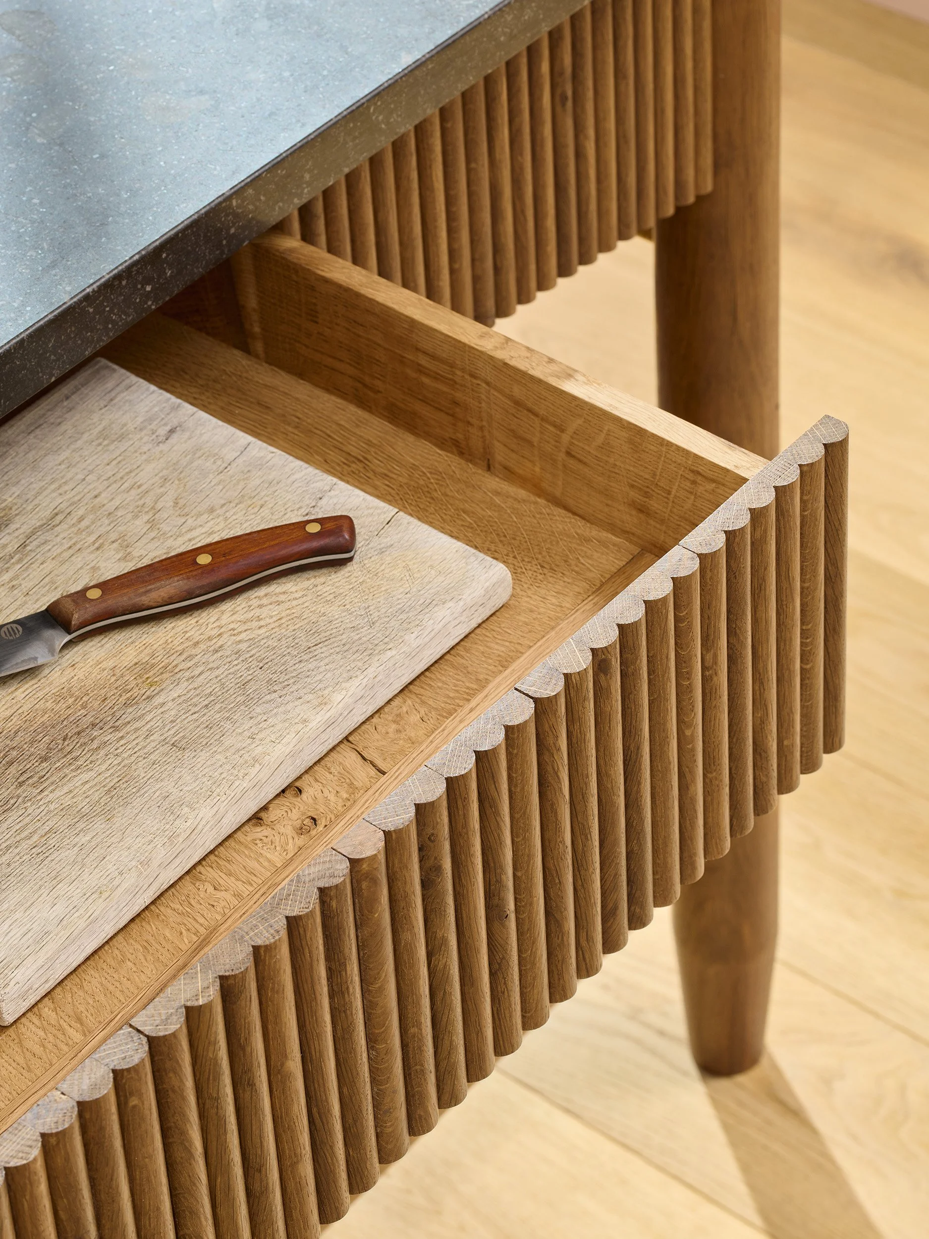 Table Detail 4.jpg
