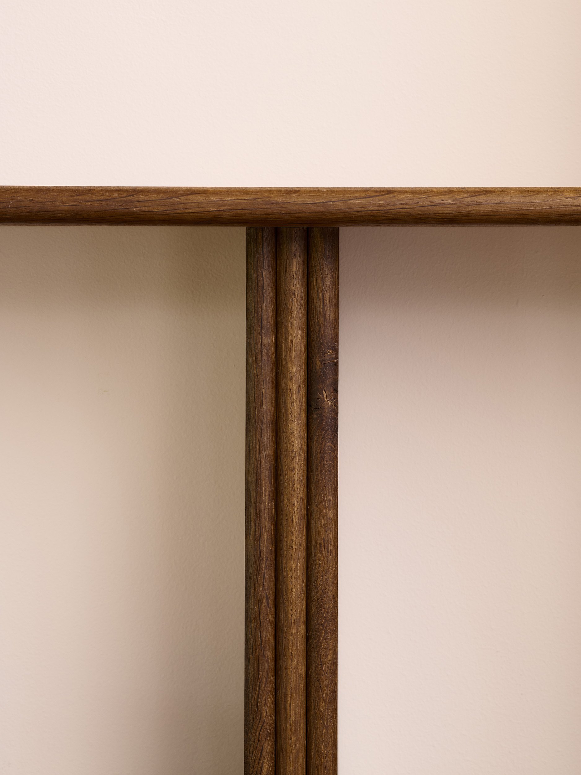 Reeded shelves