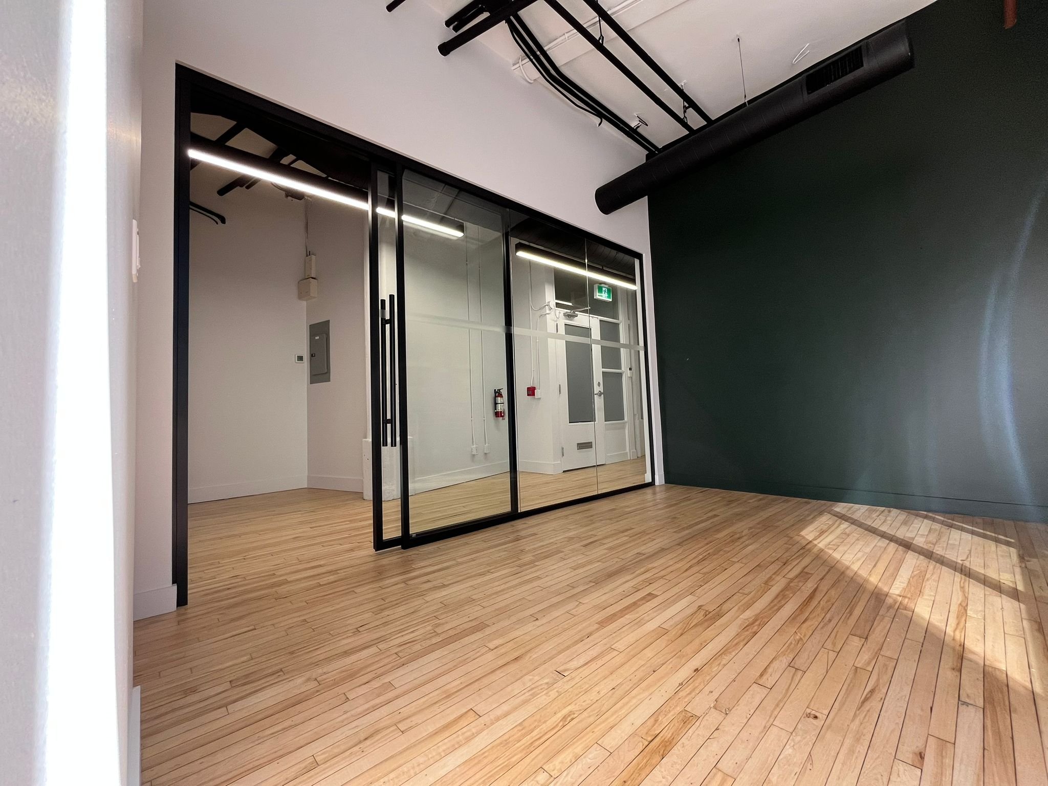 PHOTO-2025-10-01-14-30-54 3.jpg