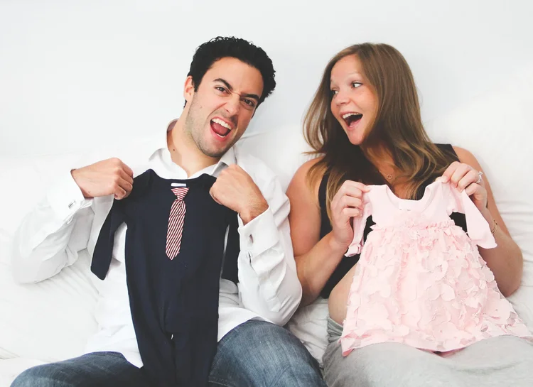 Alicia Levy Photography maternity couple portrait in Darien Connecticut