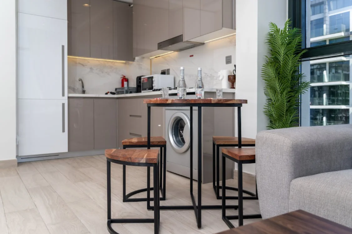 🧹 Deep Clean 1 (1-bedroom): $150 – $350