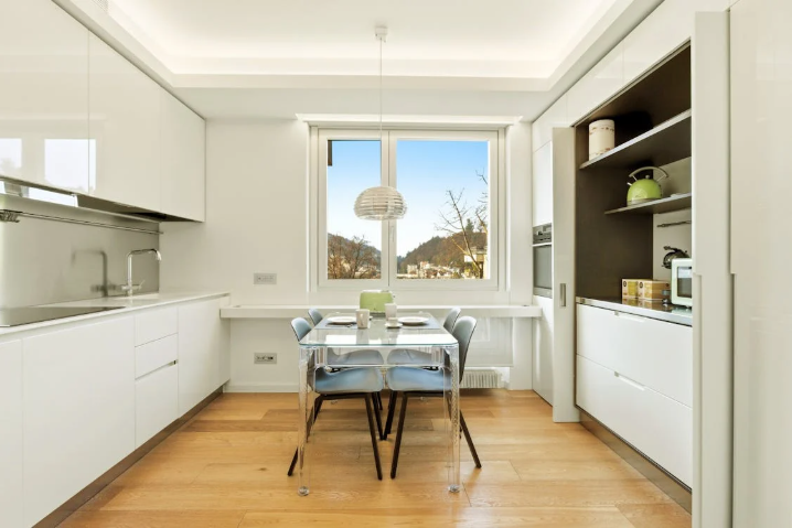 🧹 Deep Clean 2 (2–3 bedroom): $250 – $600