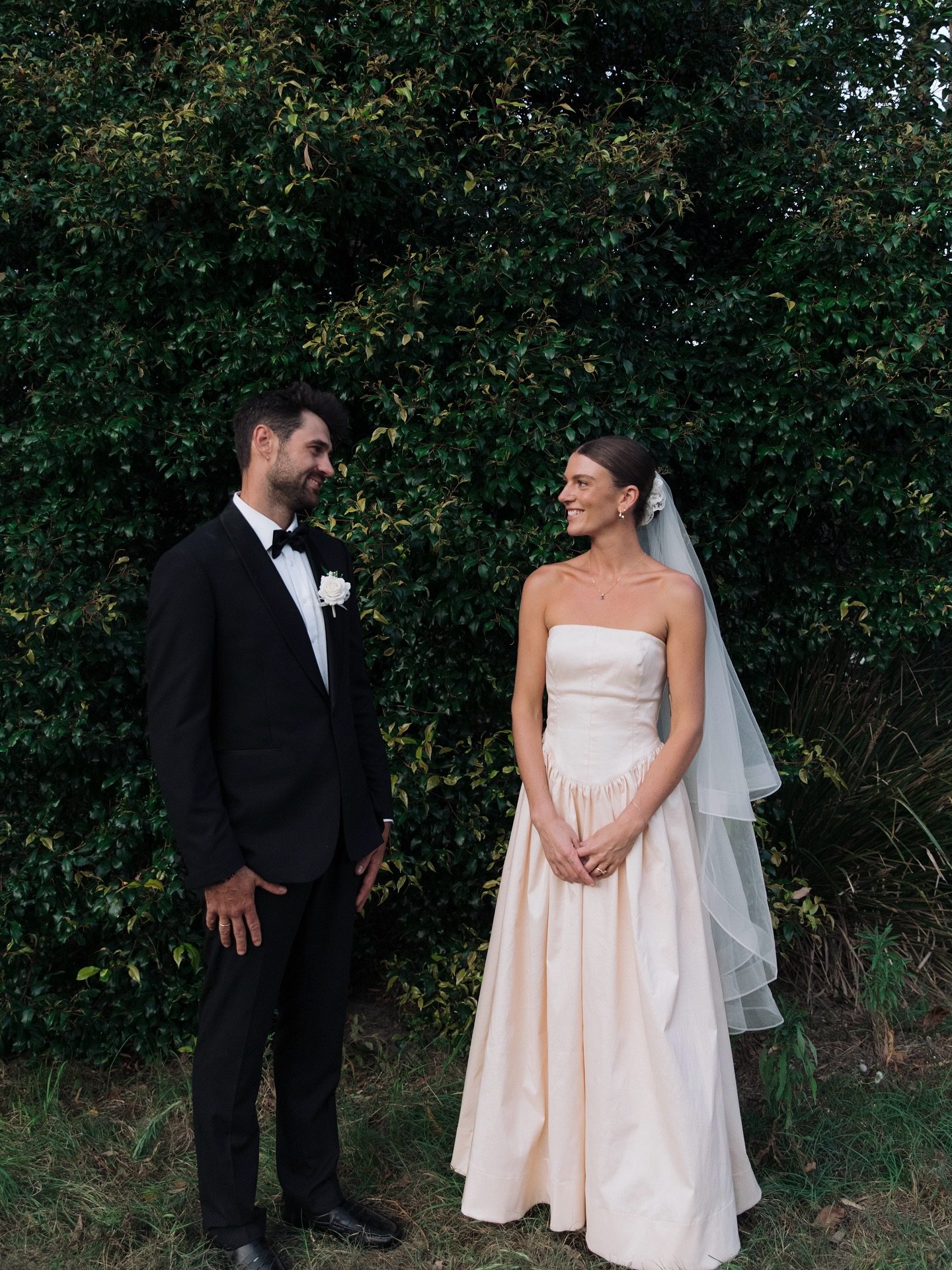 Casa Bare Bride Maddy, married 11th October 2025 in Brunswick Heads 🎀 @maddywatson___ 

The colour of this dress is everything 😍