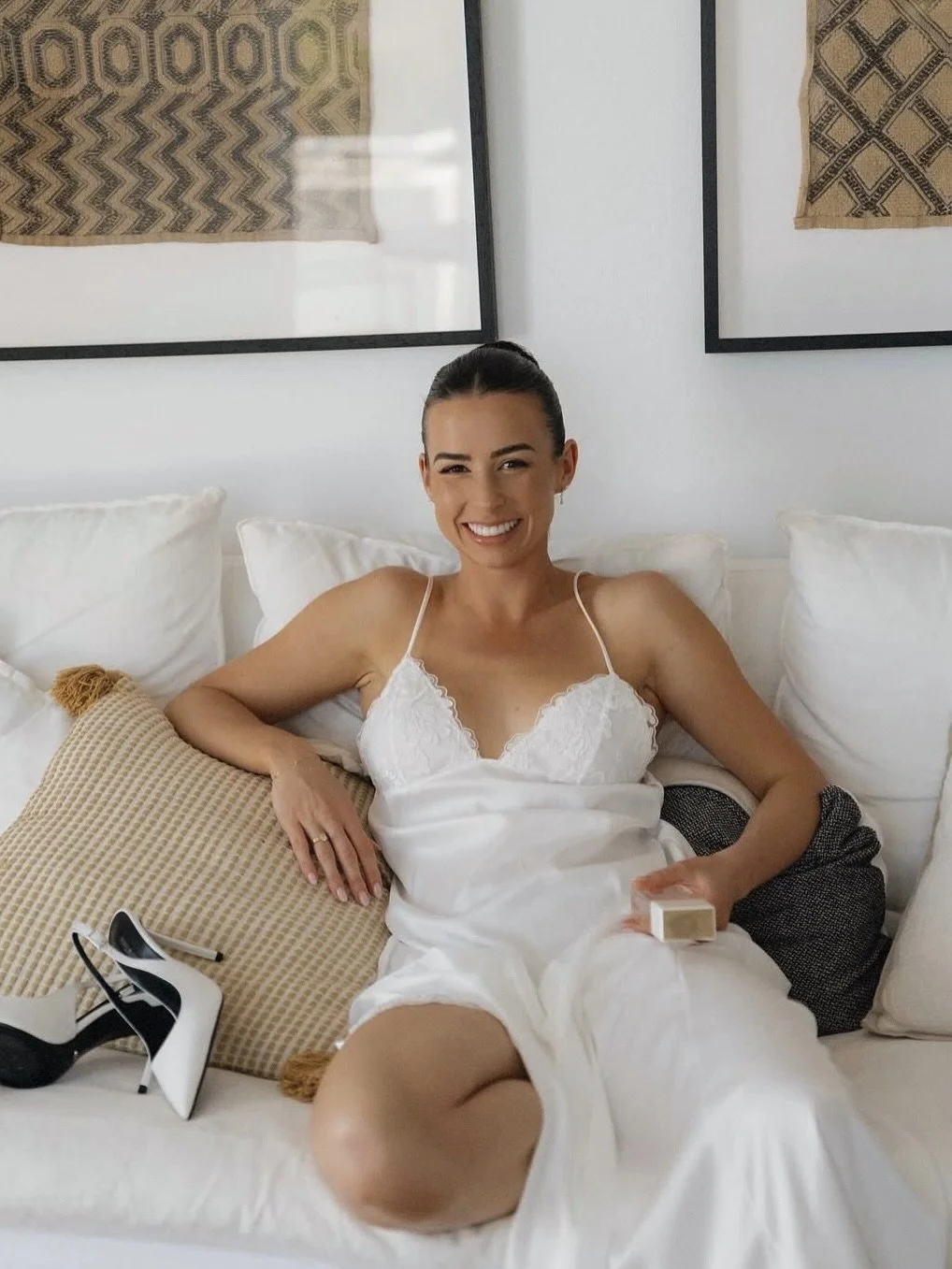 The morning of the Sleeman Wedding in Noosa

Bride @katrina.sleeman 🤎 

@lukemiddlemissphotography 
@ceremoniesbyemma_ 
@kateellenmakeupartistry 
@loveisinthehair_byliz 
@officialgianmusic 
@willowbudflowers 
@lovebirdweddings 
@splashevents 
@catal