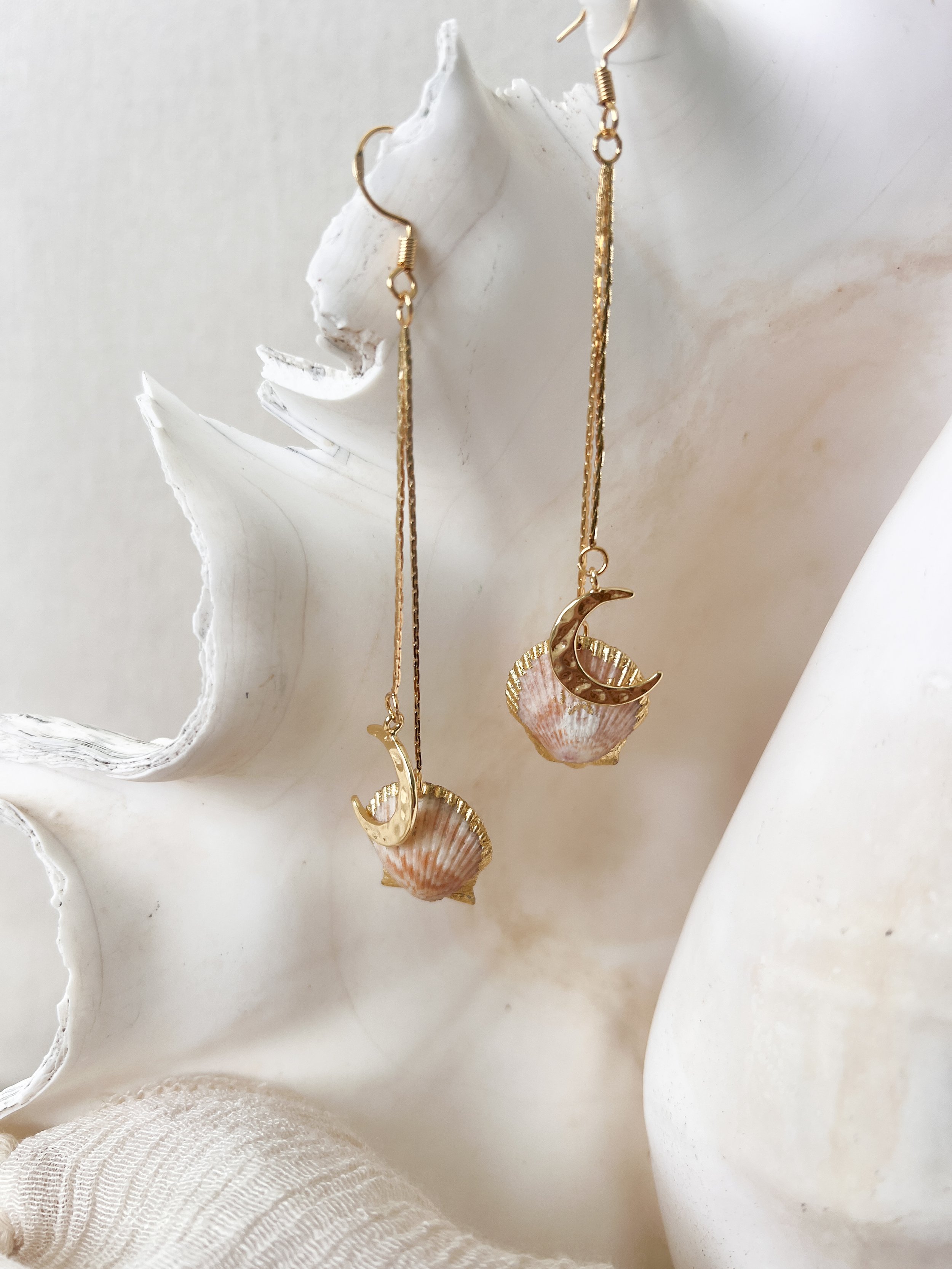 Muse Earrings in Dusky Rose