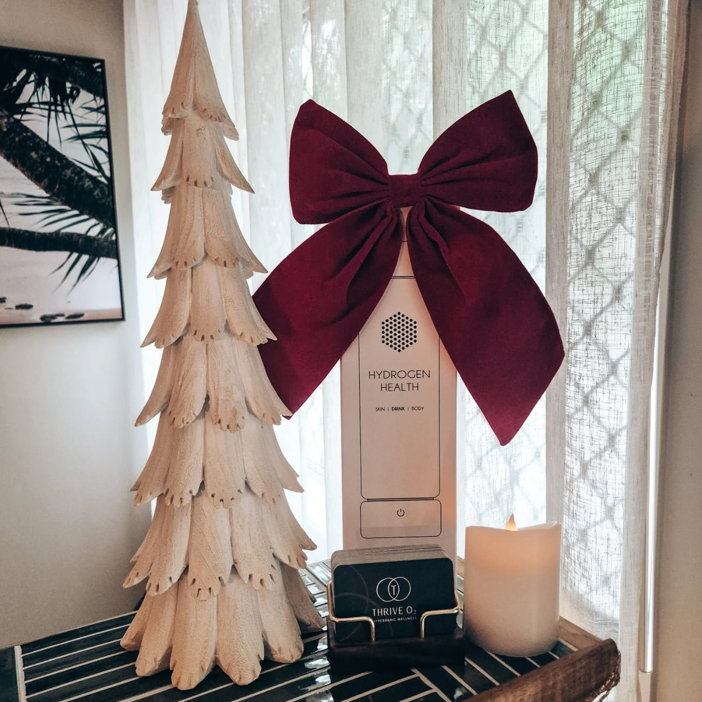 The festive season is here ✨️ and so is the reminder to take time to slow down, breathe deeper, and nourish your wellbeing. At Thrive O2, we're all about helping you feel your best - calm, energised, and ready to enjoy every moment this Christmas. He