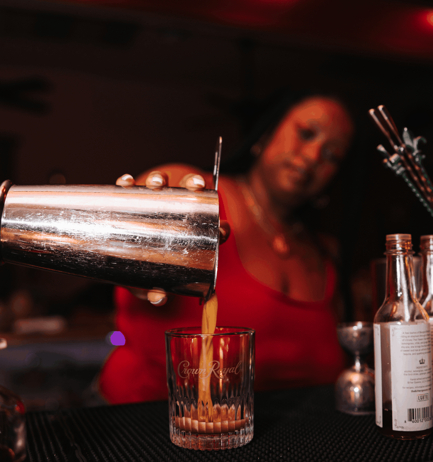 Crown Friendsgiving at Nightbloom-16.gif