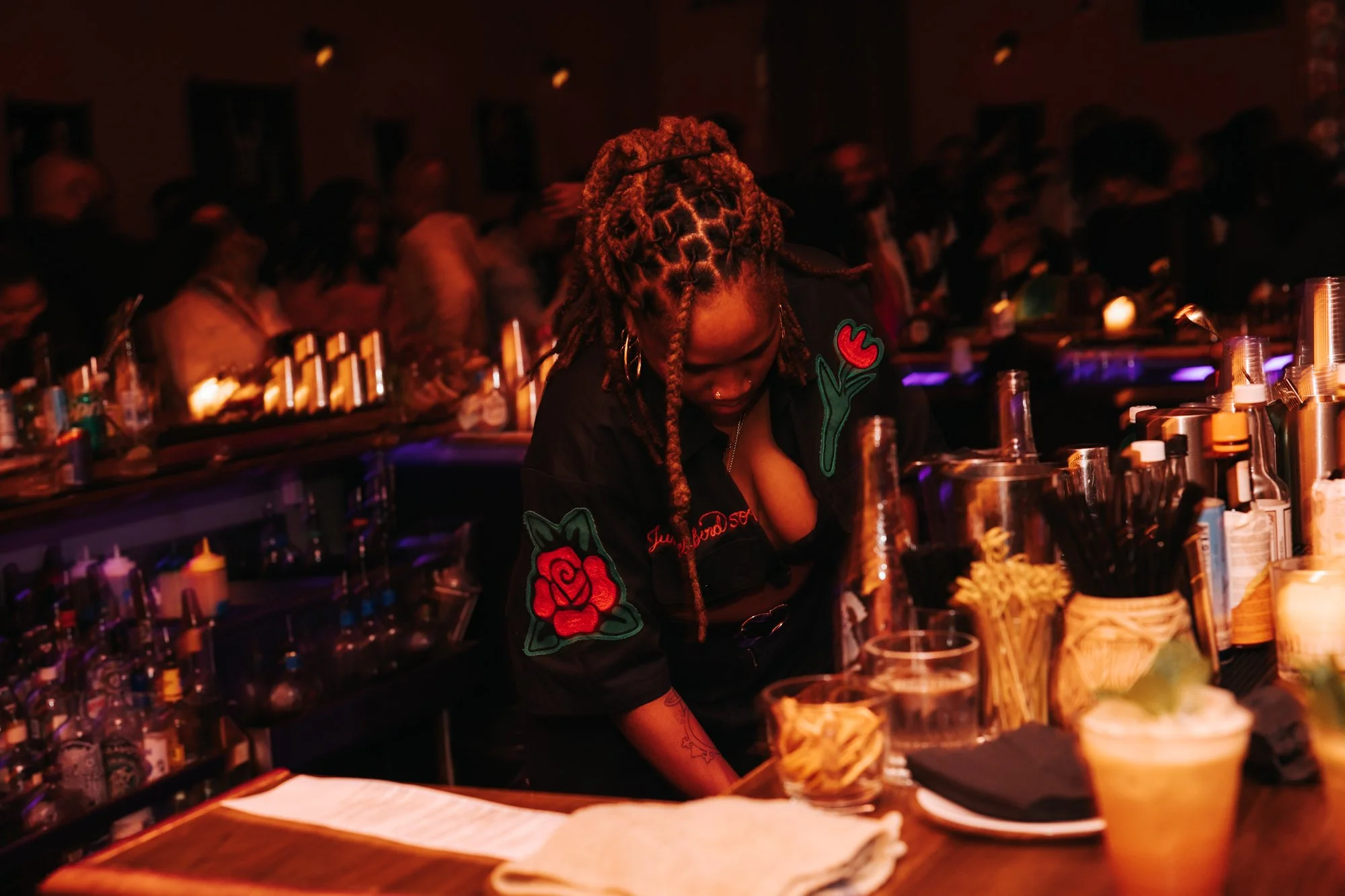 Crown Friendsgiving at Nightbloom-154.jpg