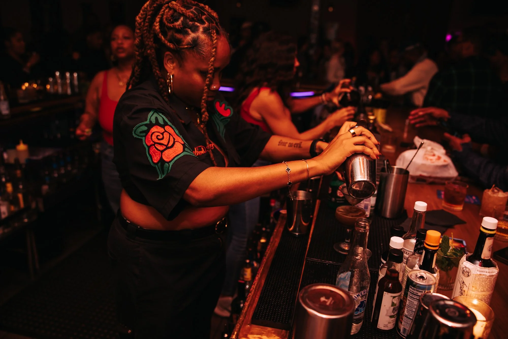 Crown Friendsgiving at Nightbloom-114.jpg