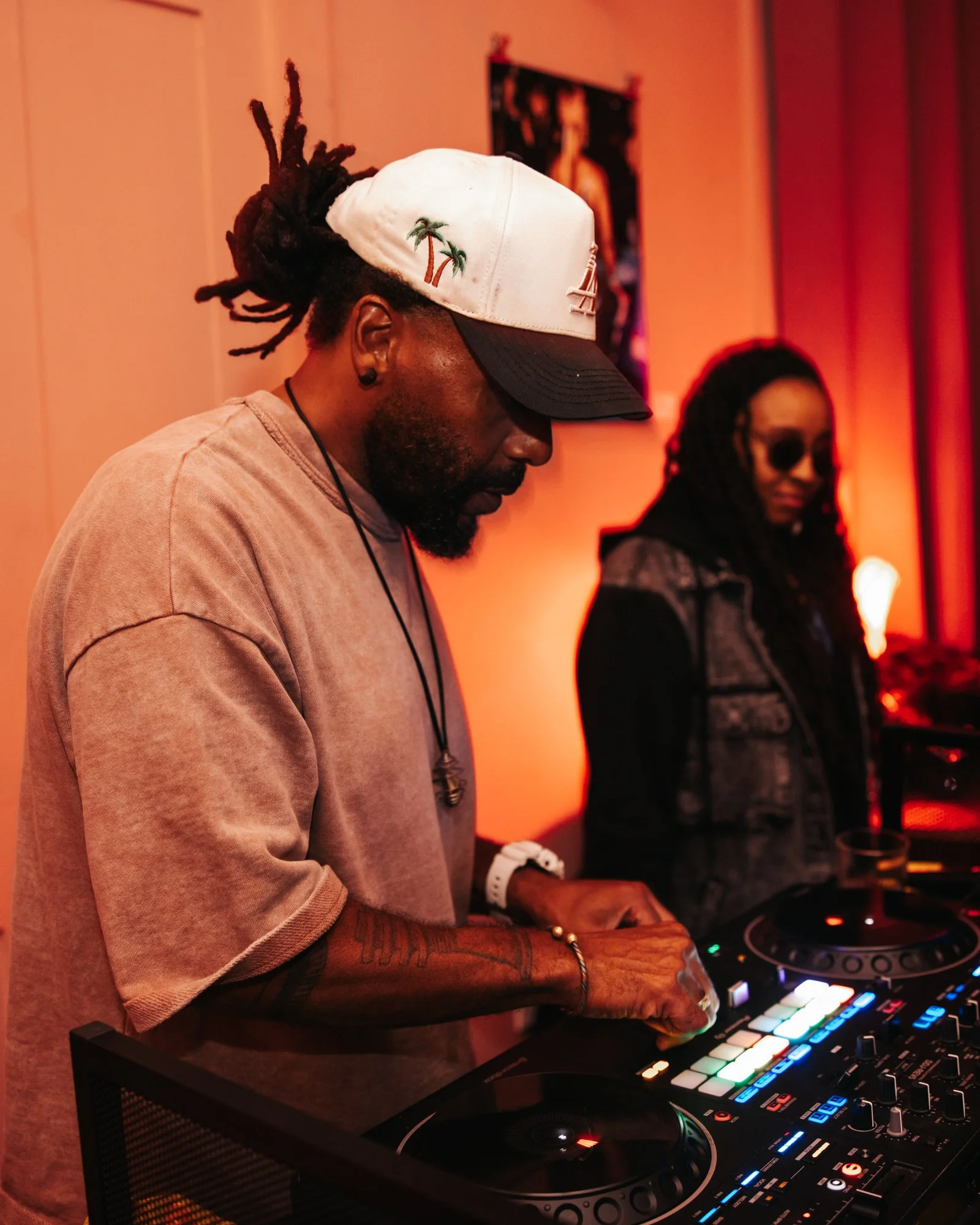 Crown Friendsgiving at Nightbloom-186.jpg