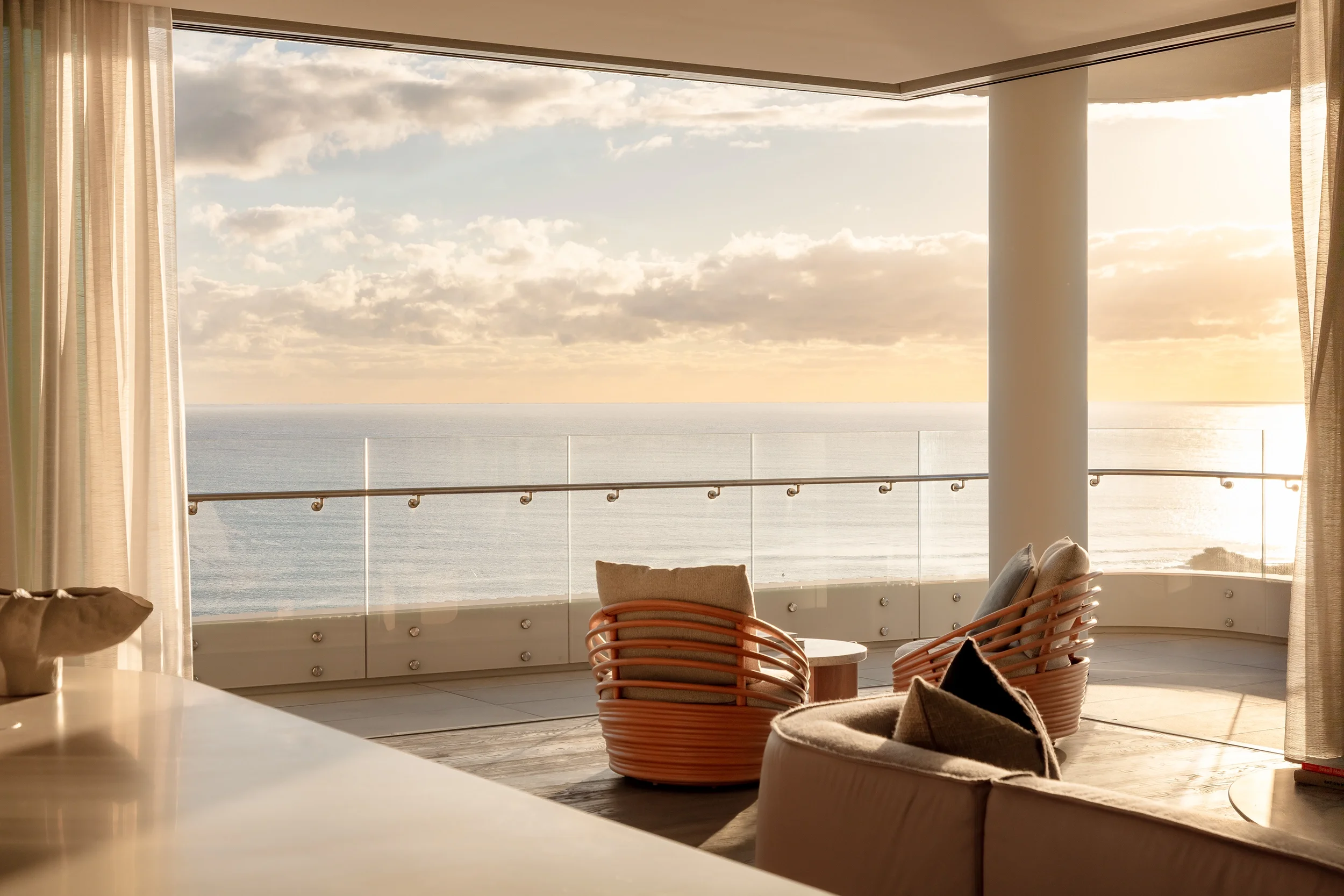 Living & Dining