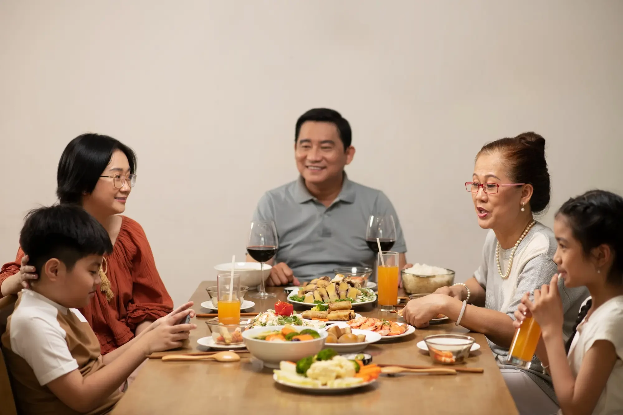 Planning a Large Family Reunion Dinner in Bali? Here’s What to Look For