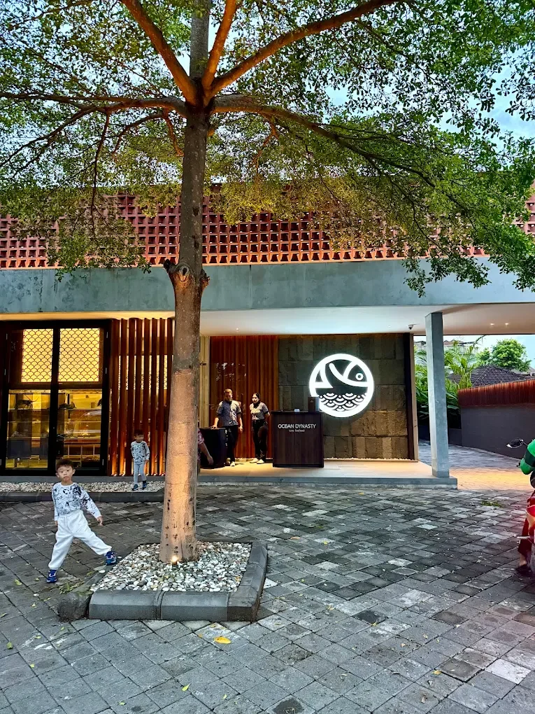 parking space at ocean dynasty bali