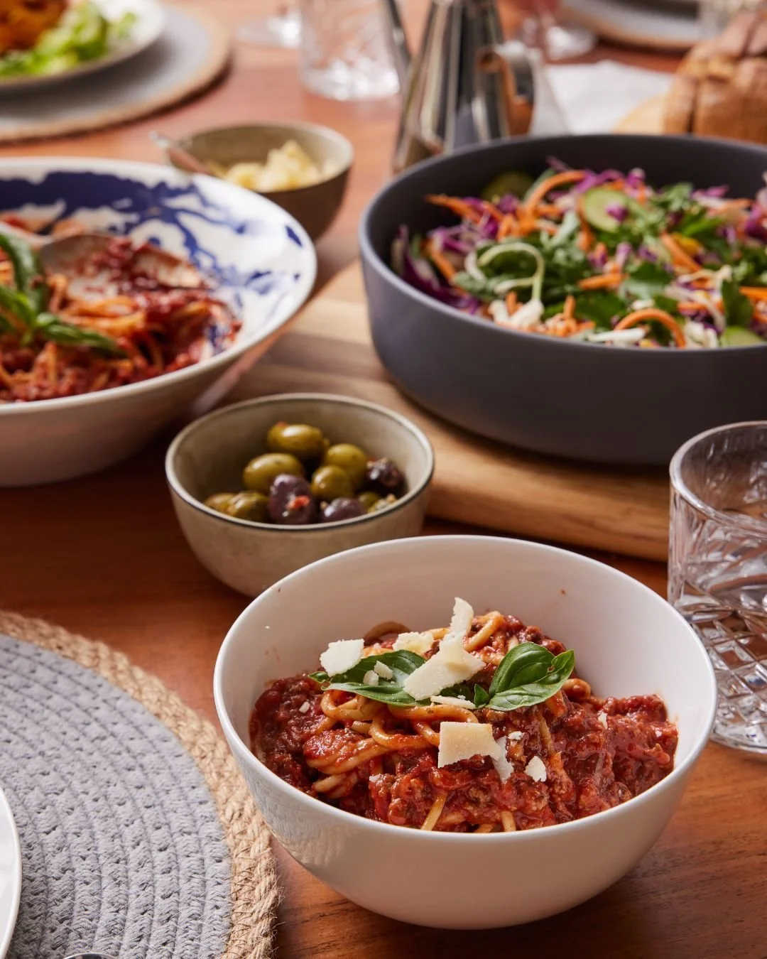 Struggling to meal plan this week? Let us make dinner easy! Reheat one of our hearty bolognese and watch the whole family dig in. 🍝

📸 @jonwebbphotography

#PearsonFoods #lasagna #pasta #SpaghettiBolognese #handmade #food #MelbourneFoodie #beef #Sm