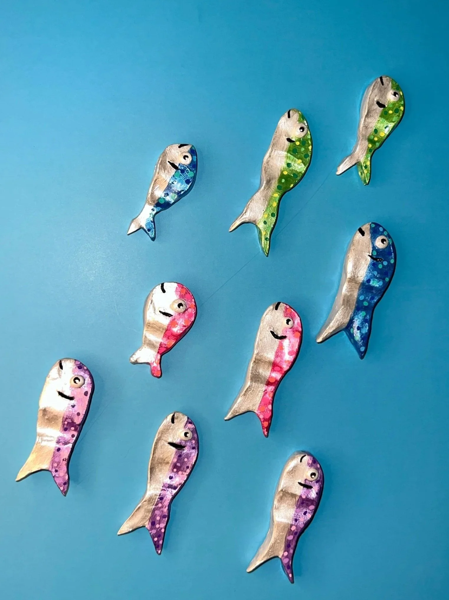 Sardine Brush Holder