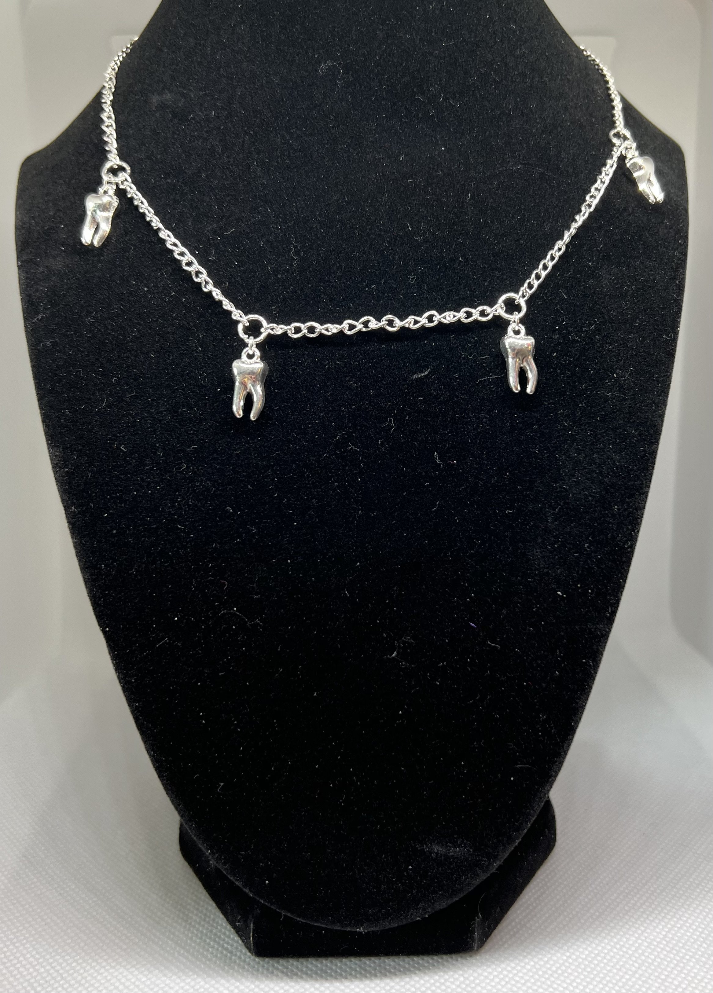 Tooth Canal Necklace