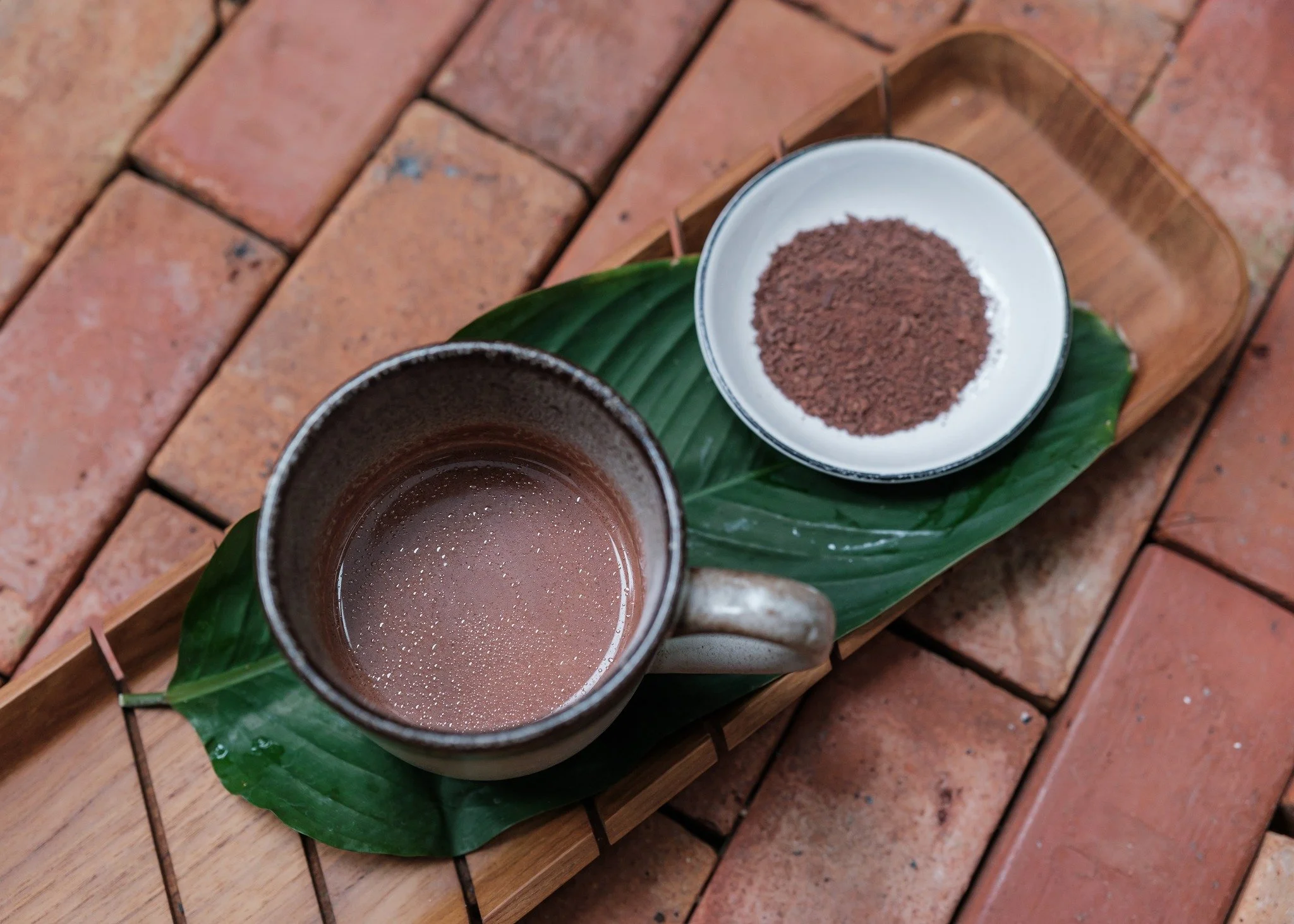 Proudly crafted in Chanthaburi! Our hot cocoa brings you a truly local chocolate experience — smooth, aromatic, and full of character. Every taste tells a story of passion, quality, and local pride.
.
.
.
ร่วมสัมผัสประสบการณ์ภาวะอยู่สบายกับเรา