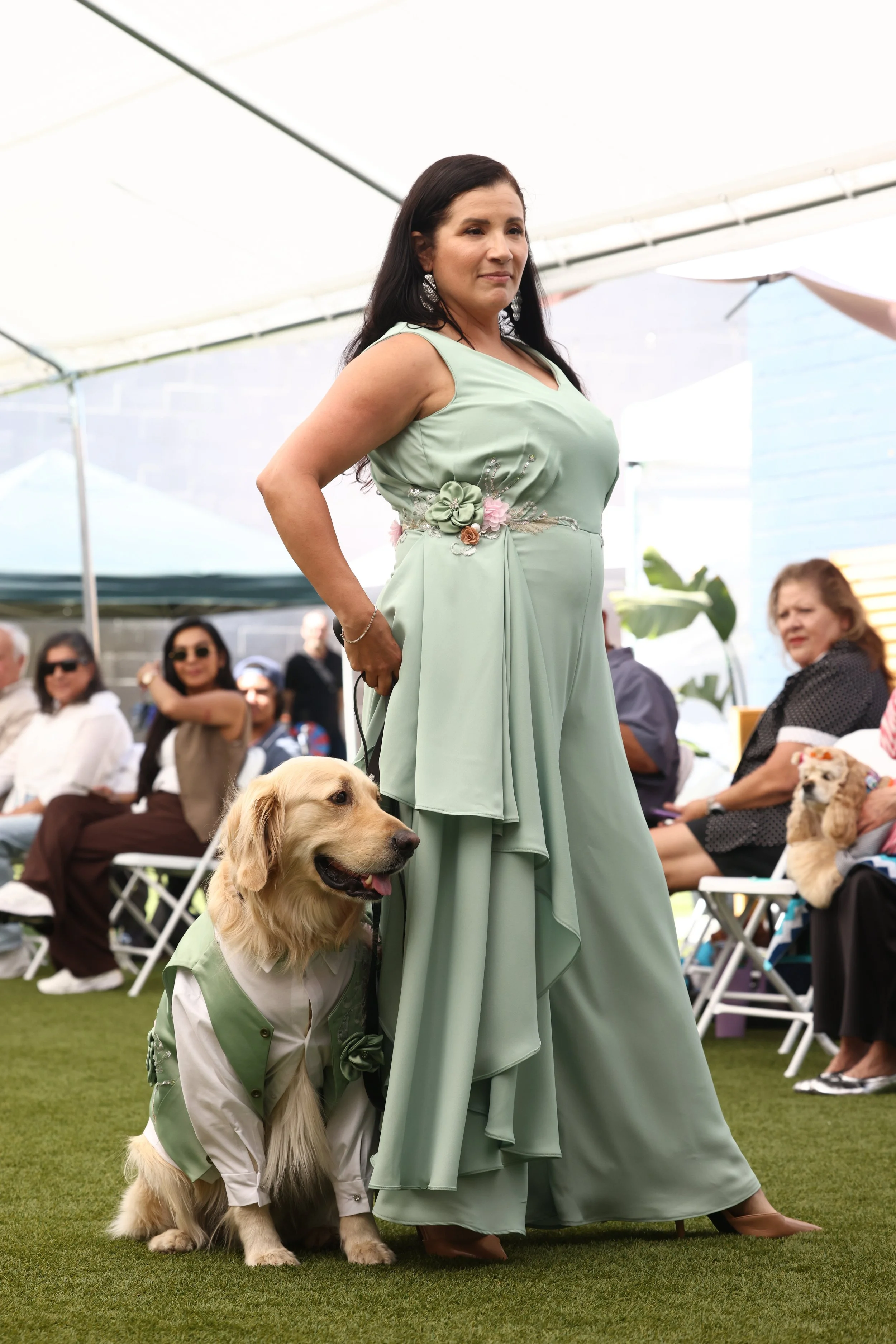 dog-fashion-runway-experience-pawradise-131791387.jpg