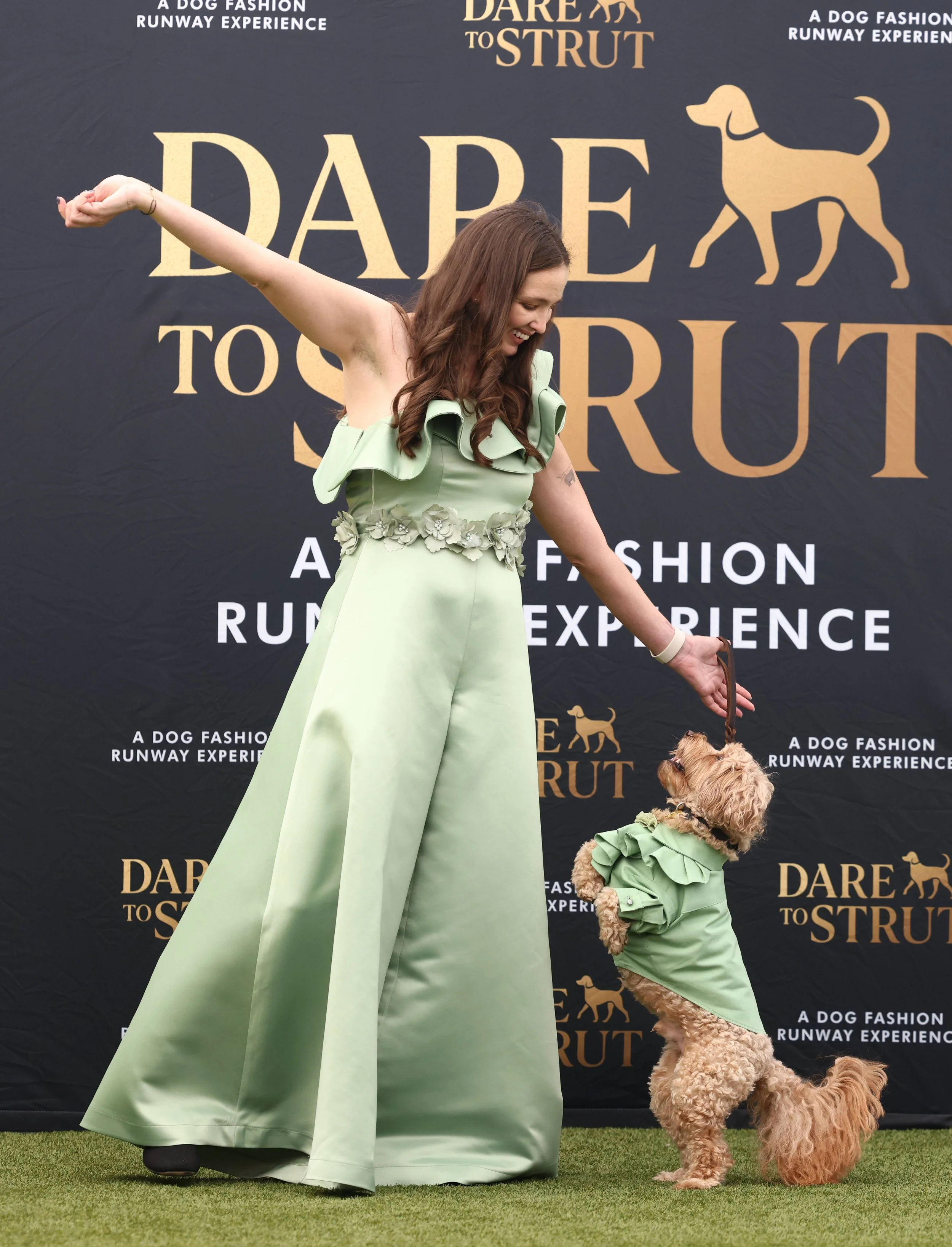 dog-fashion-runway-experience-pawradise-131788031.jpg