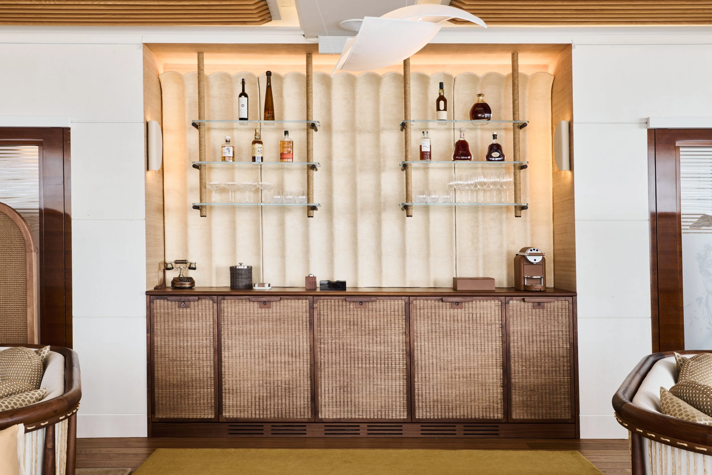 Nouveau Projet : Hemingway Cigar Lounge Yacht Club Monaco