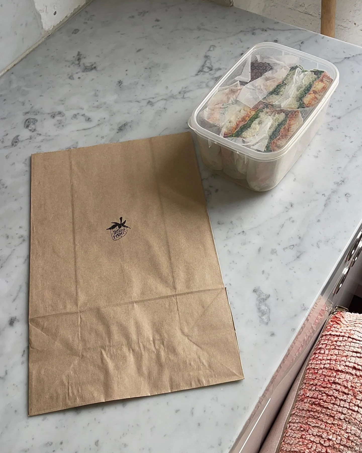 packed park lunch for 2