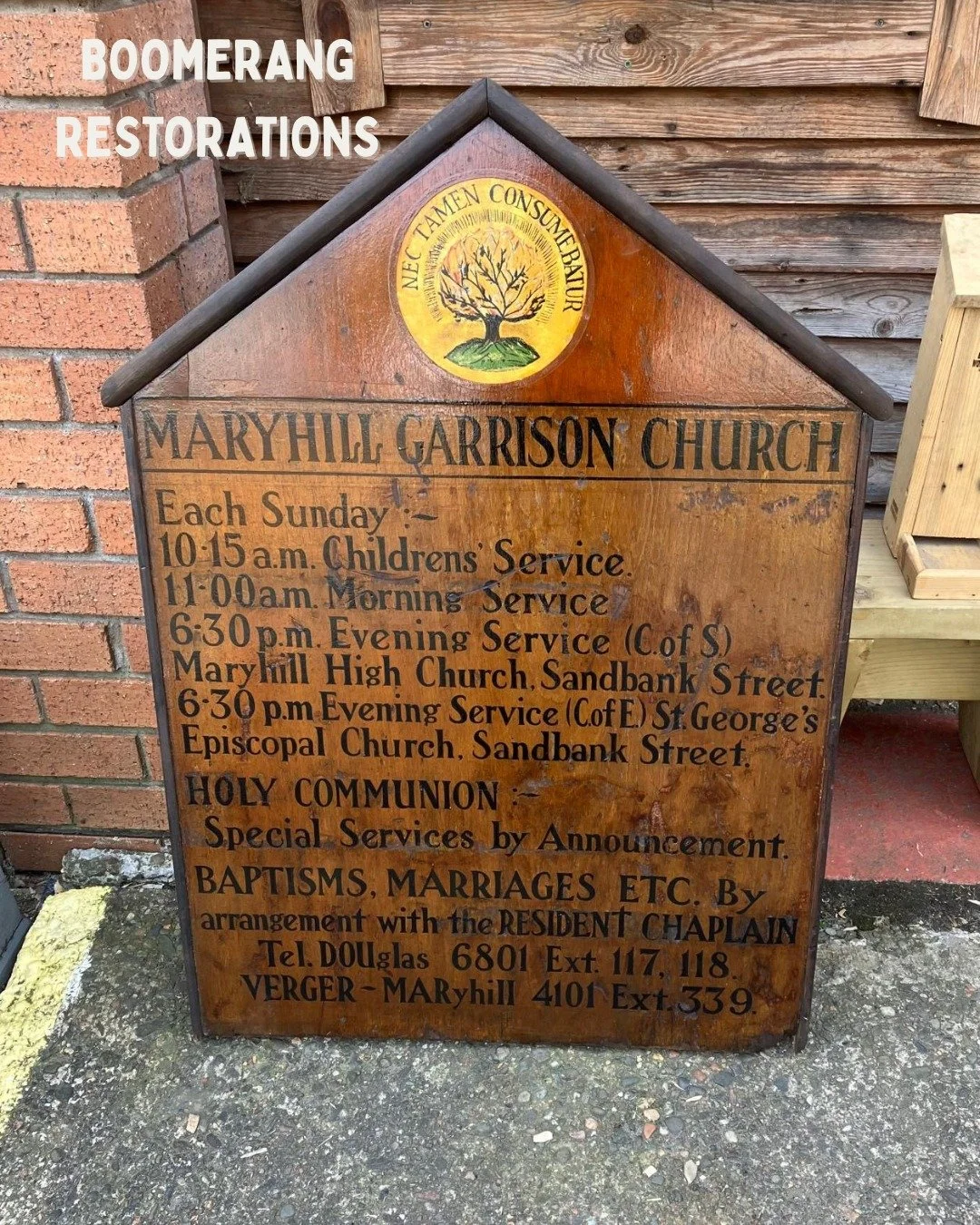 Check out this before and after! We restored this church sign recently for  @maryhillburghhalls ⛪

 #restoration #woodworking #communityproject #beforeandafter #maryhill #glasgow