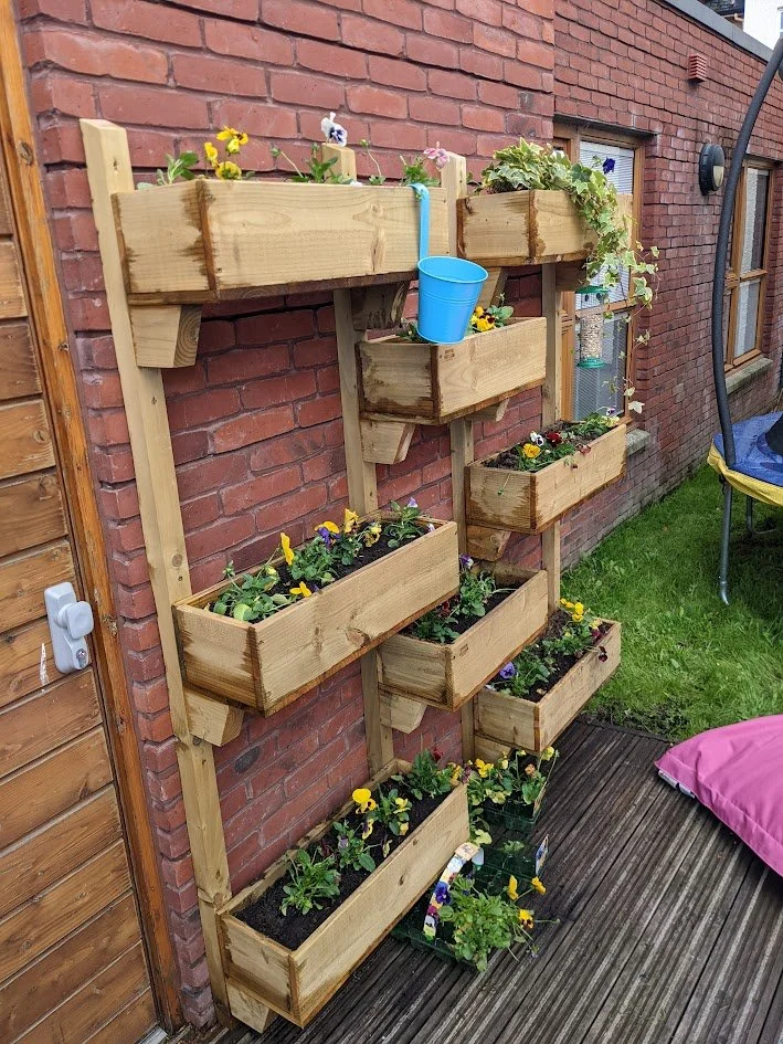 East Park Community Wall Garden