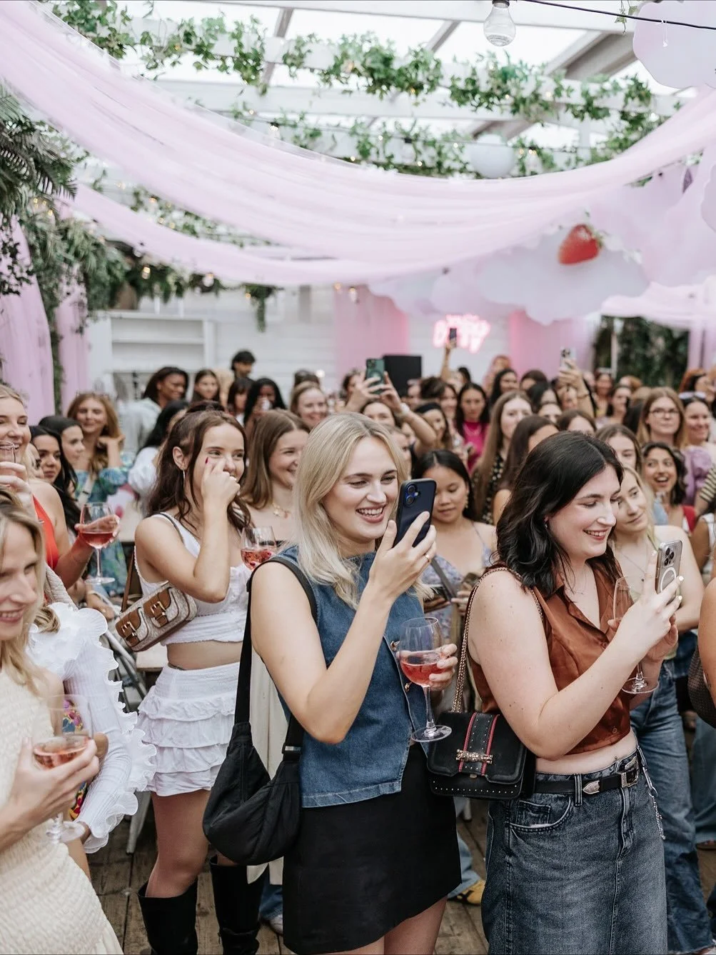 Entering the party as strangers, leaving as friends 🥰