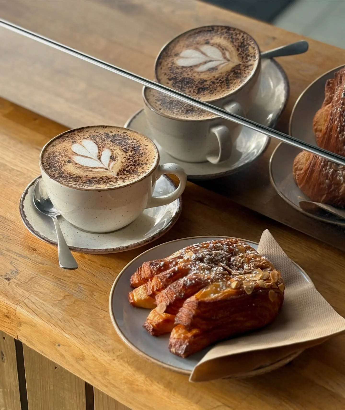 Start the day with our drink of the month and a @gilda_bakery croissant! 

#coffee #croissant #bakery #cafe #canterbury