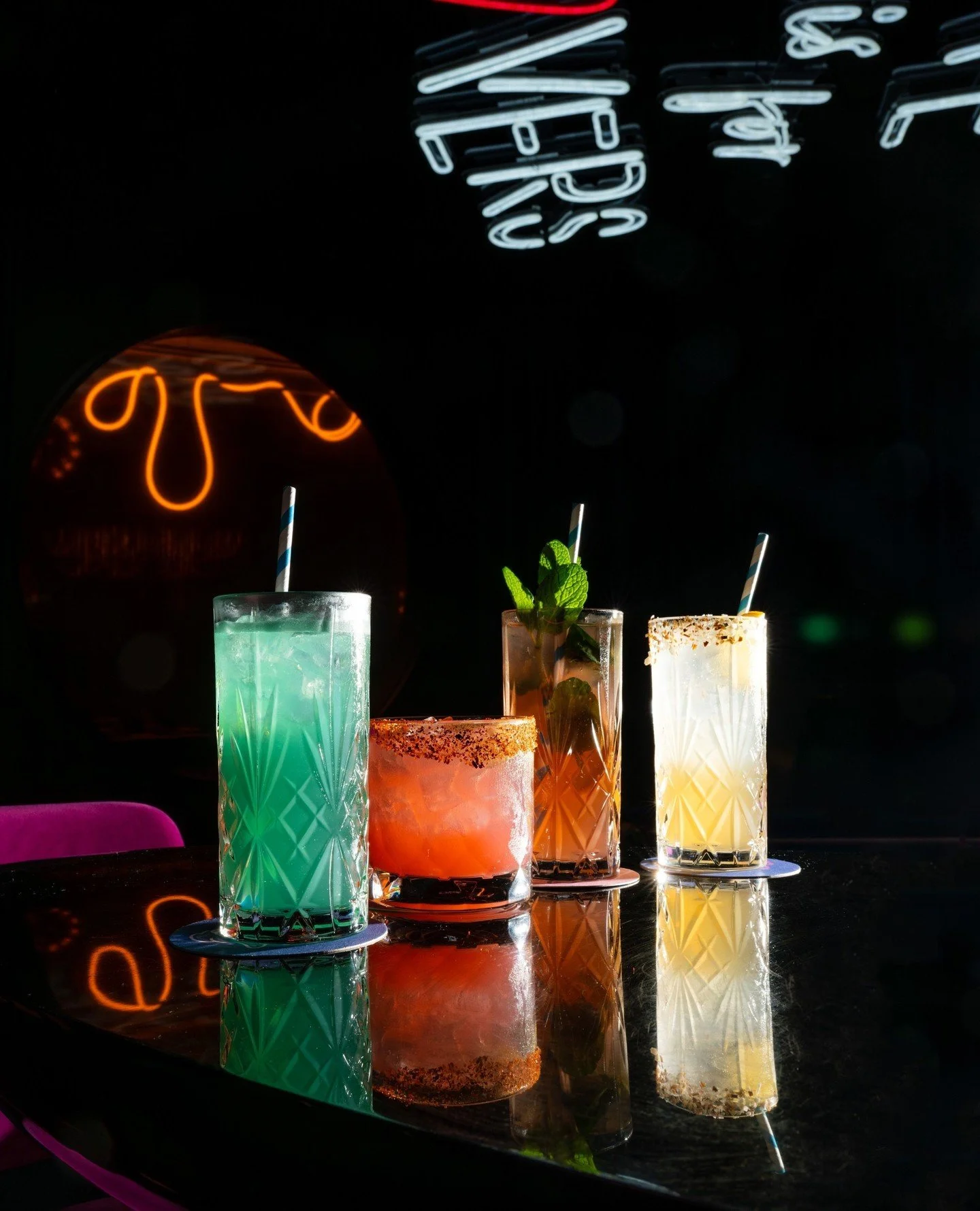 We&rsquo;ve been mixing up something special this September at Dive Bar with cocktails inspired by the AFL finals series. No matter who you&rsquo;re backing during finals, there&rsquo;s a drink with your team&rsquo;s spirit on it 👇⁠
⁠
🐈&zwj;⬛ The C